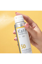 بخاخ أنكومبليكيتد لتثبيت المكياج بعامل حماية  SPF 50