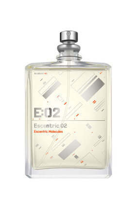 عطر إيسنتريك 03