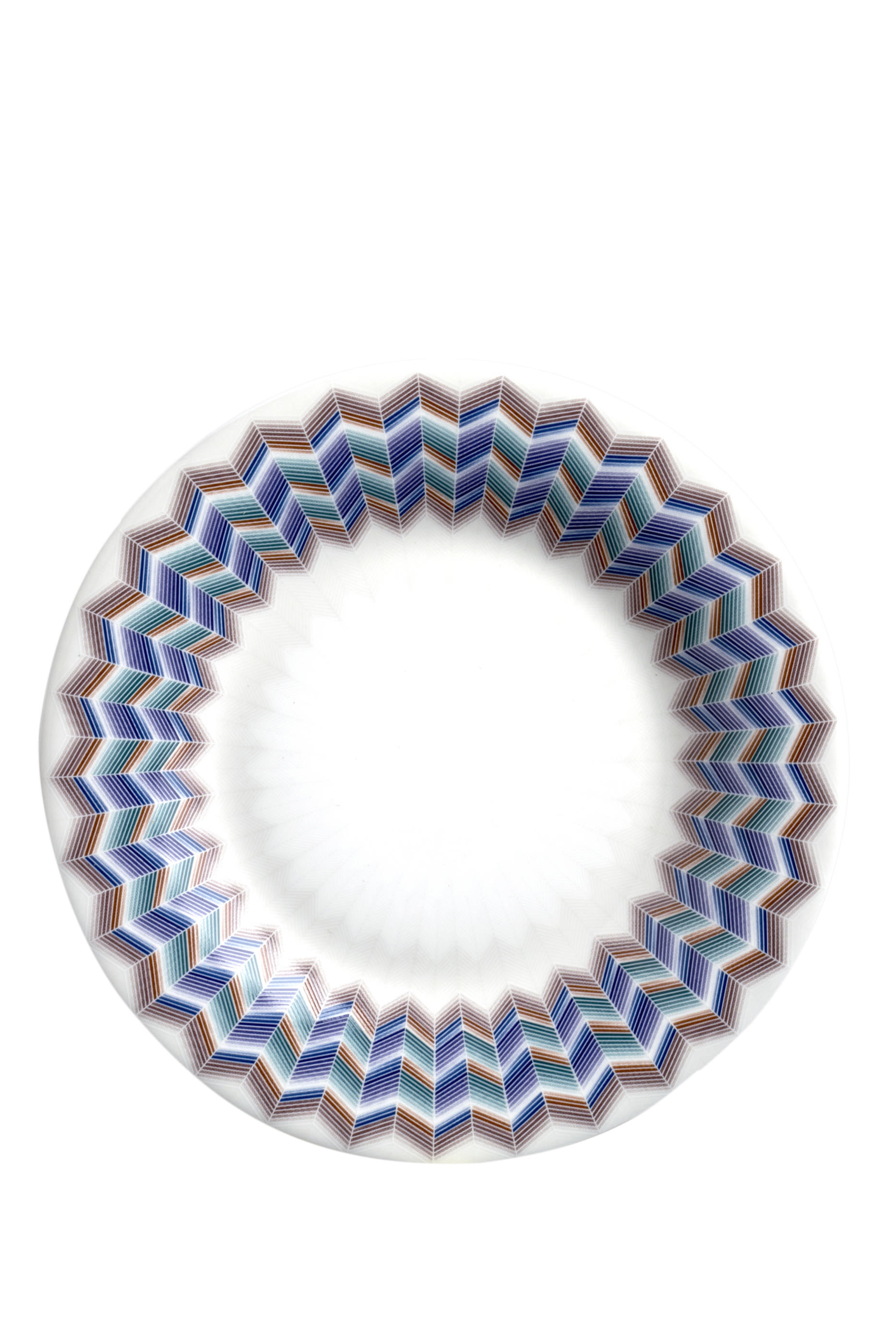 طبق جاريس بنقشة متعرجة