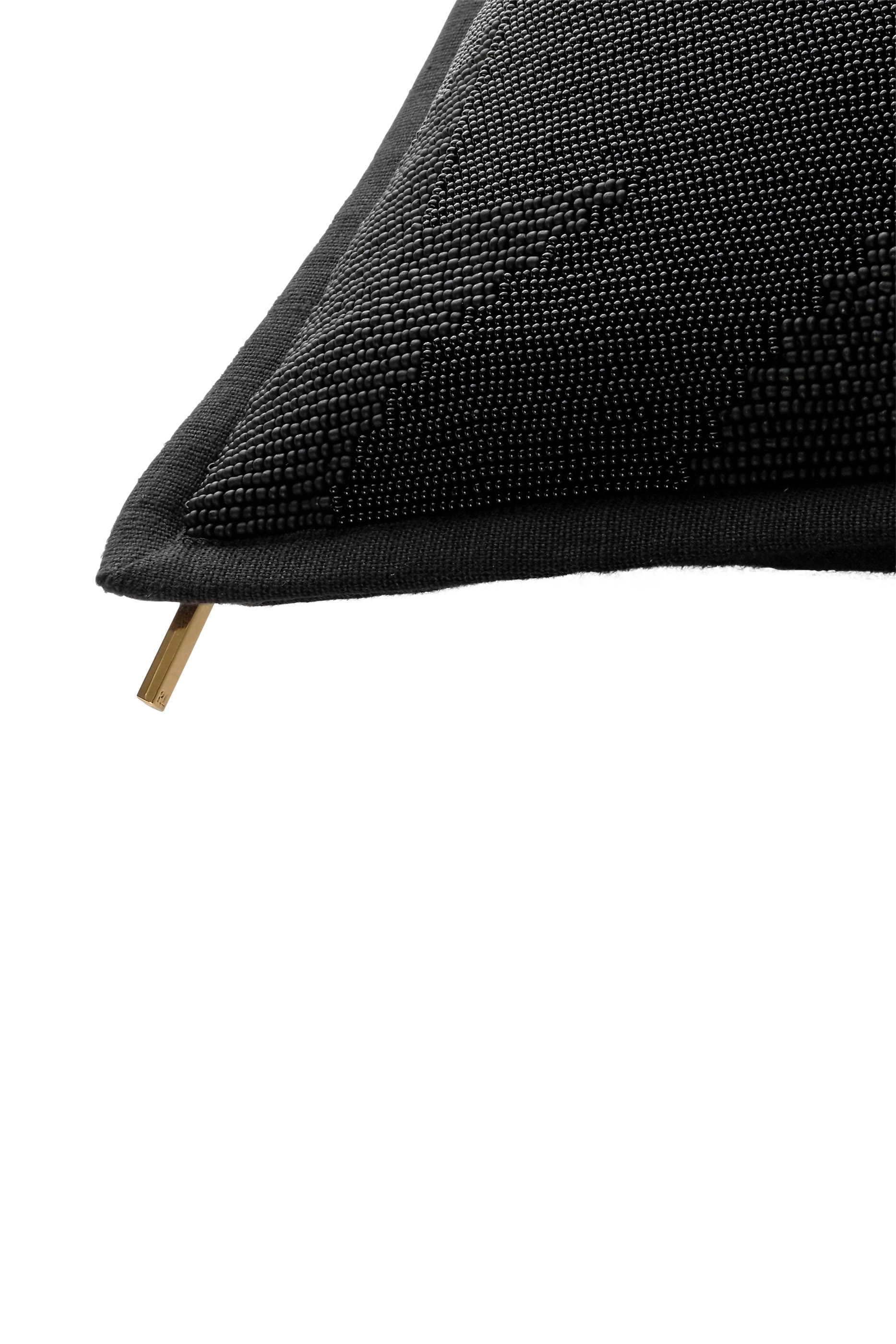 وسادة راندويك مزينة بخرز