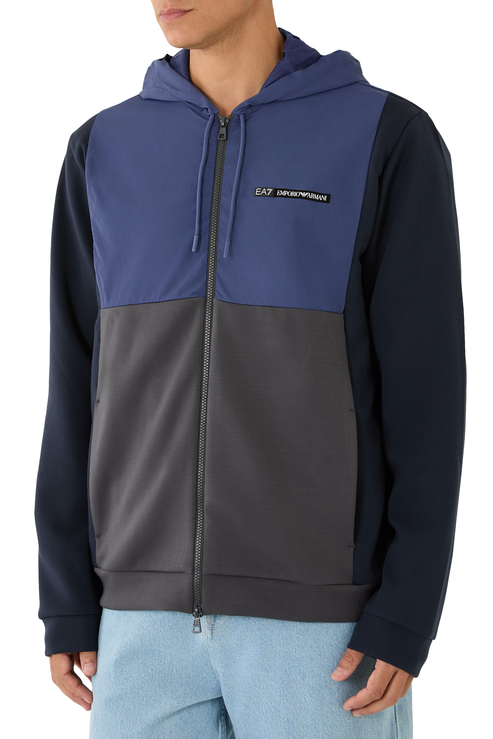 هودي رياضية مقسمة بألوان 