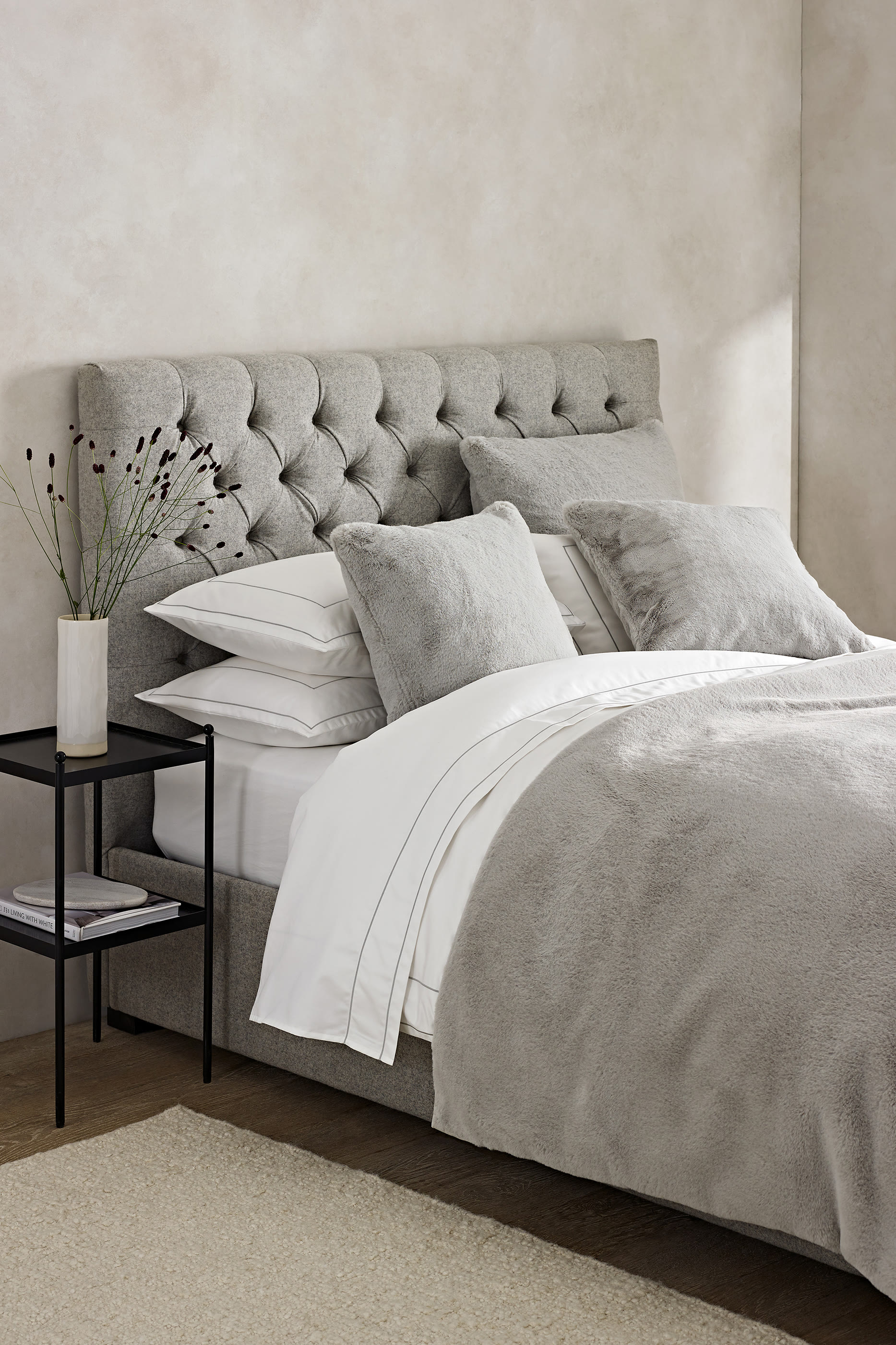 غطاء وسادة فرو صناعي فائق النعومة