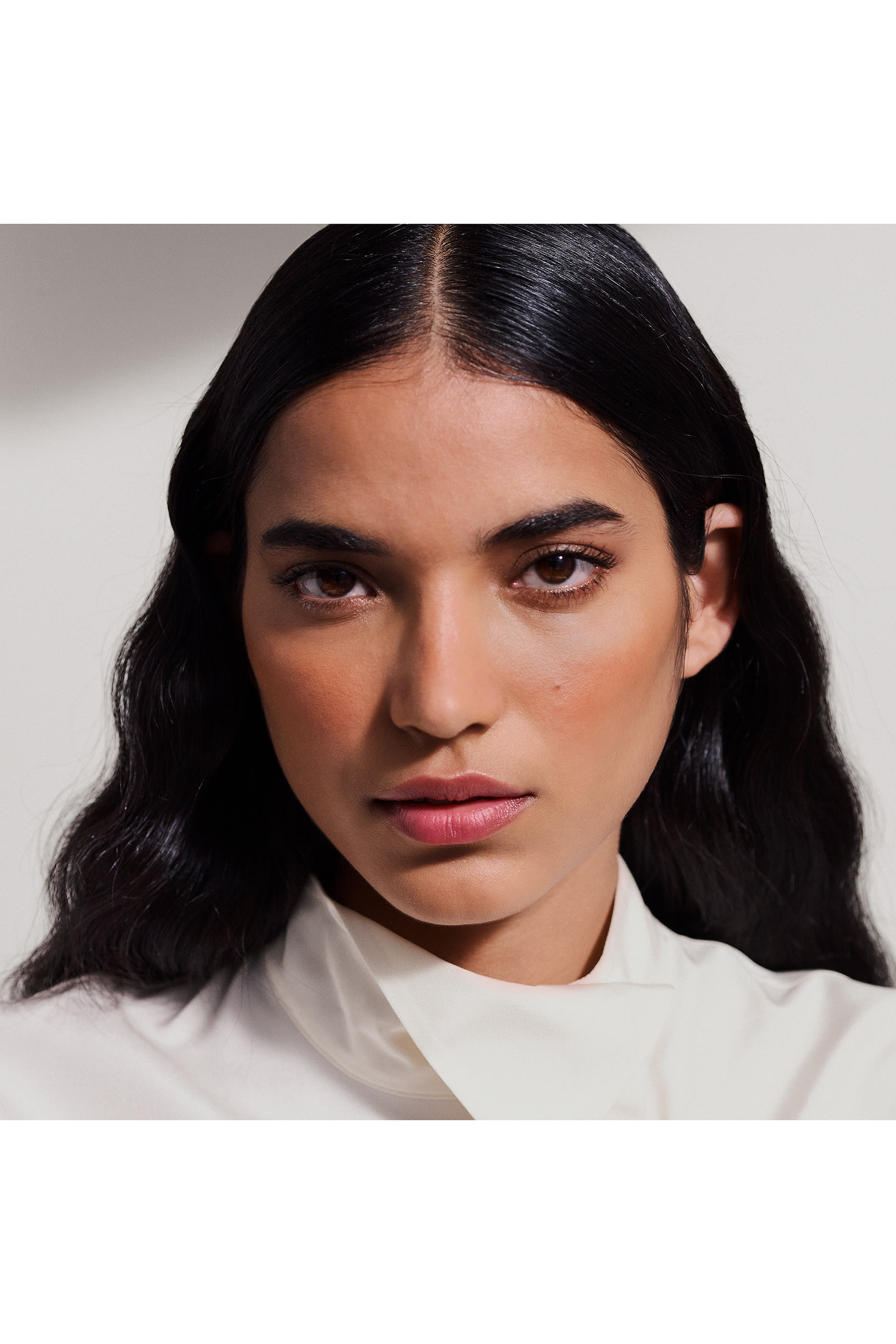  وردي Herm&egrave;s, أنبوب إعادة التعبئة الخاصّ بمعزّز الشفاه الوردي