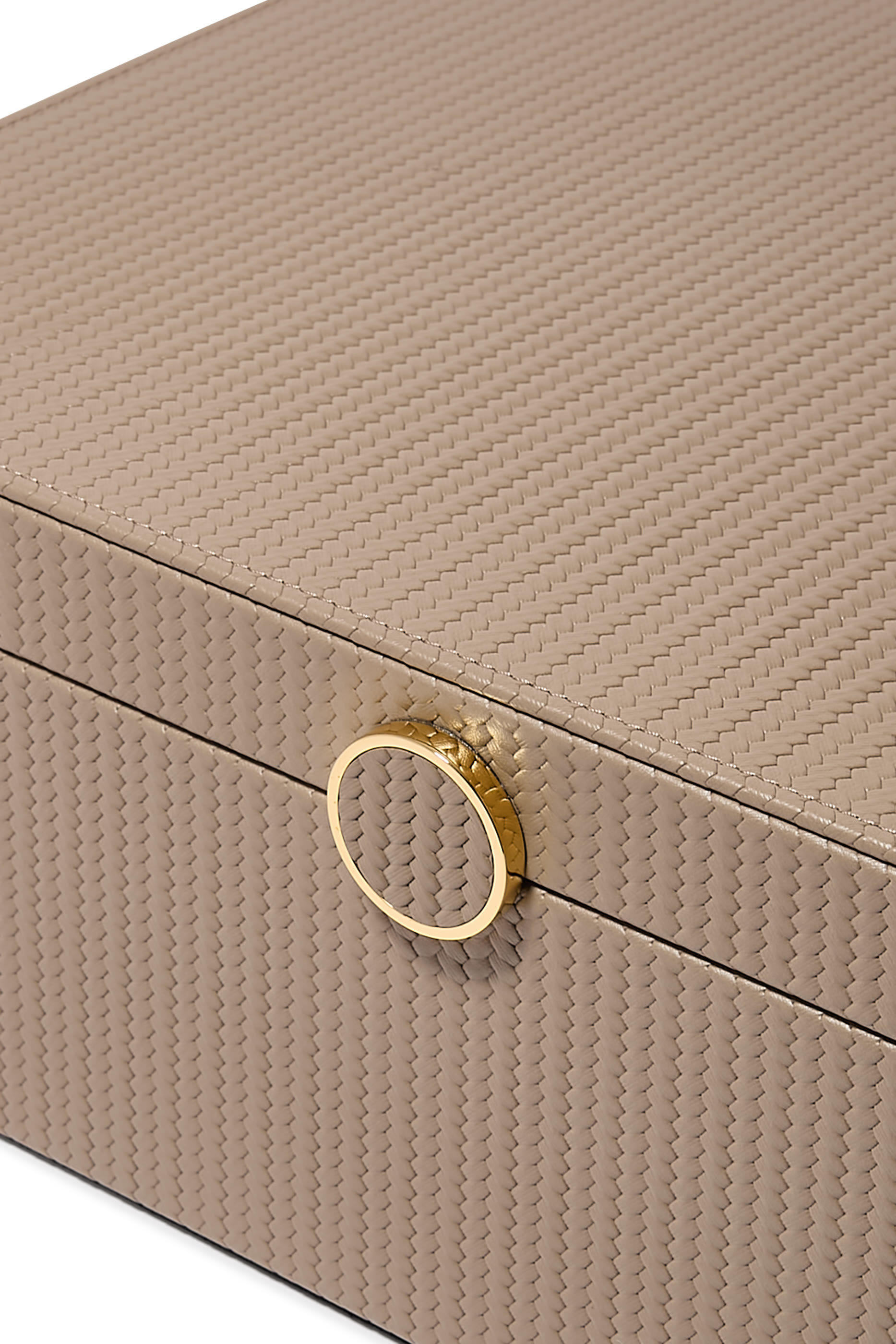 صندوق برستيج كبير بتصميم مستطيل