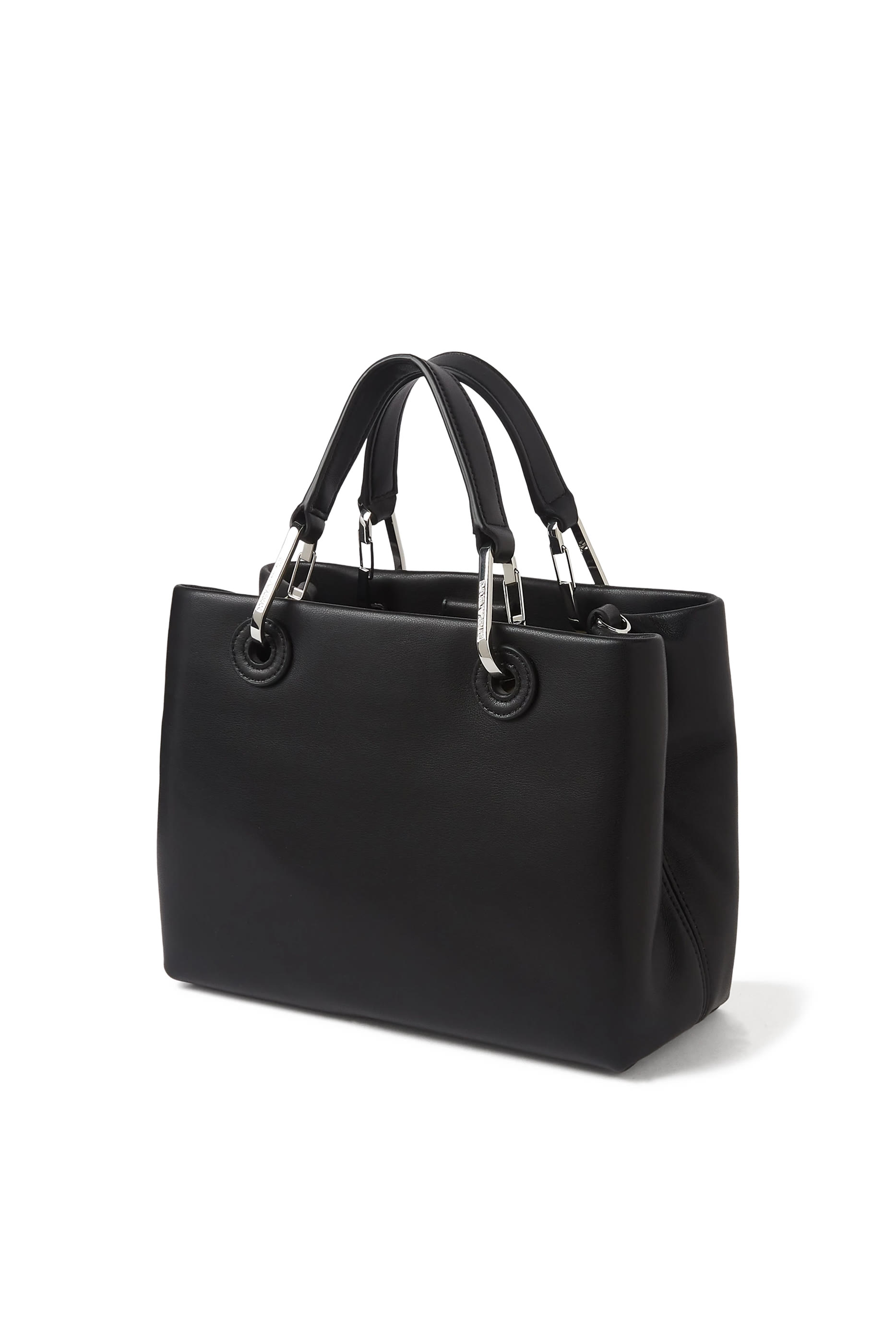 حقيبة يد بشعار الماركة