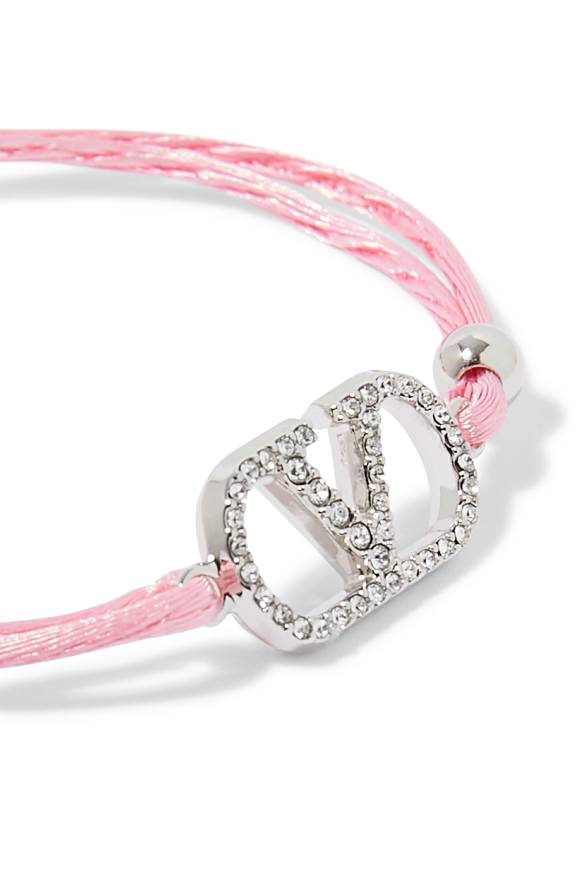 سوار بشعار حرف الماركة