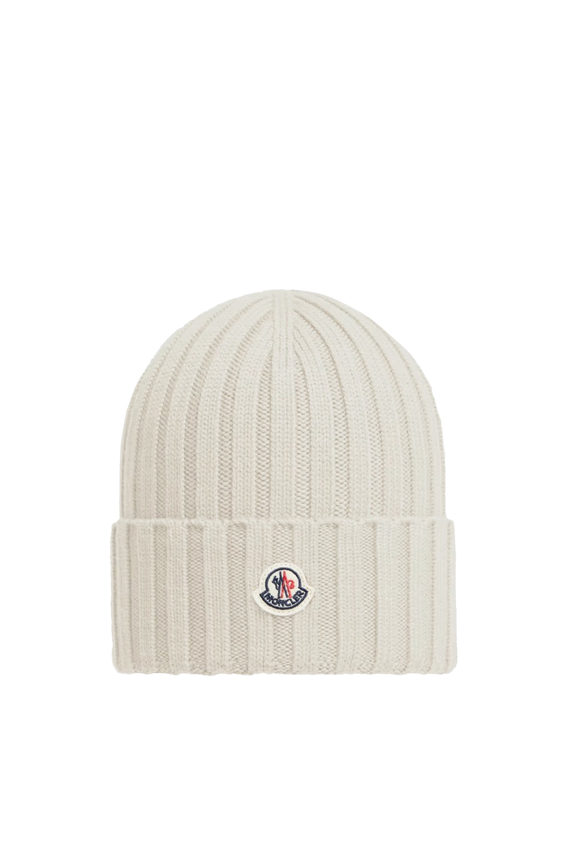 قبعة بيني برقعة بشعار الماركة