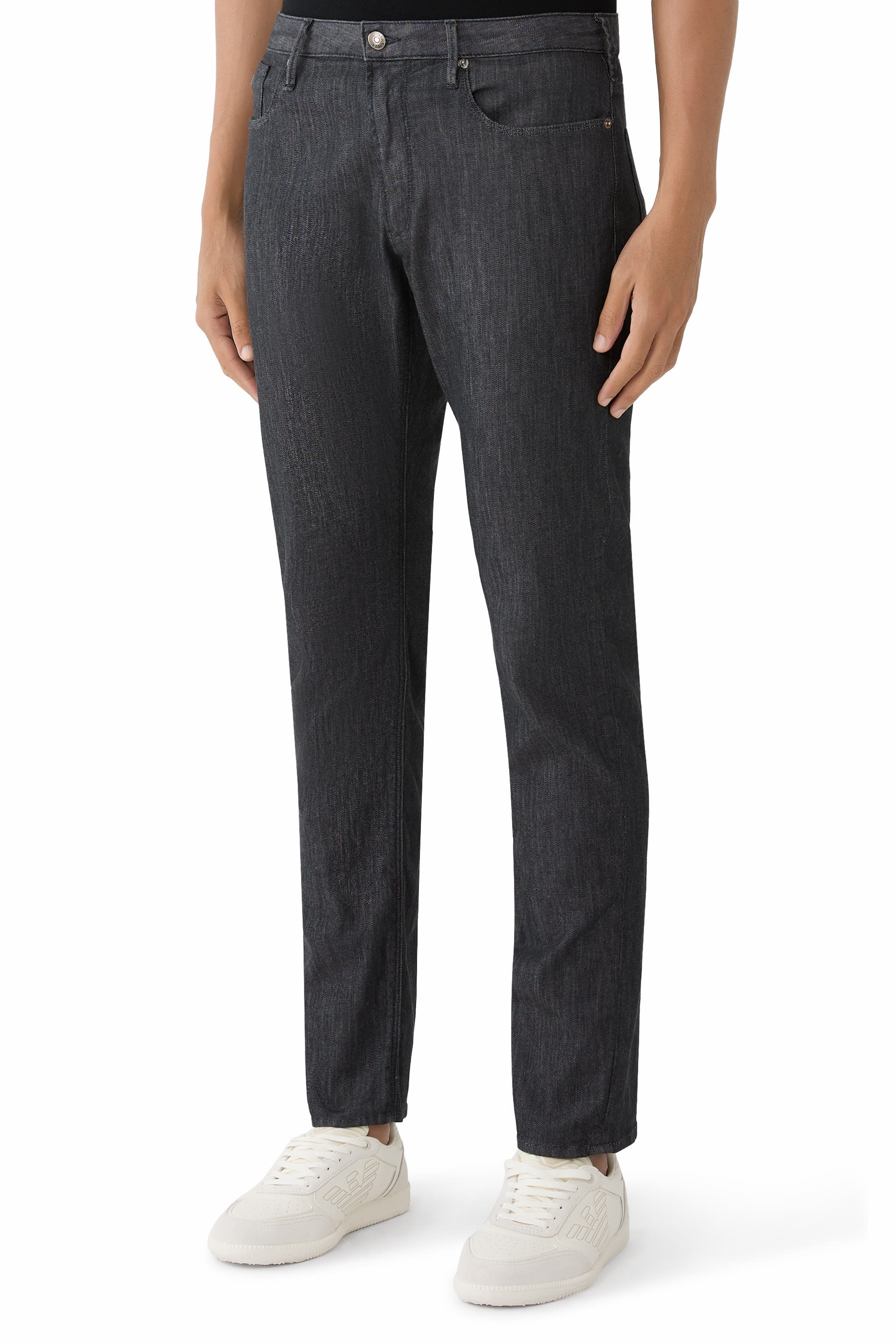 بنطال جي 06 دنيم يبدو كالمستعمل