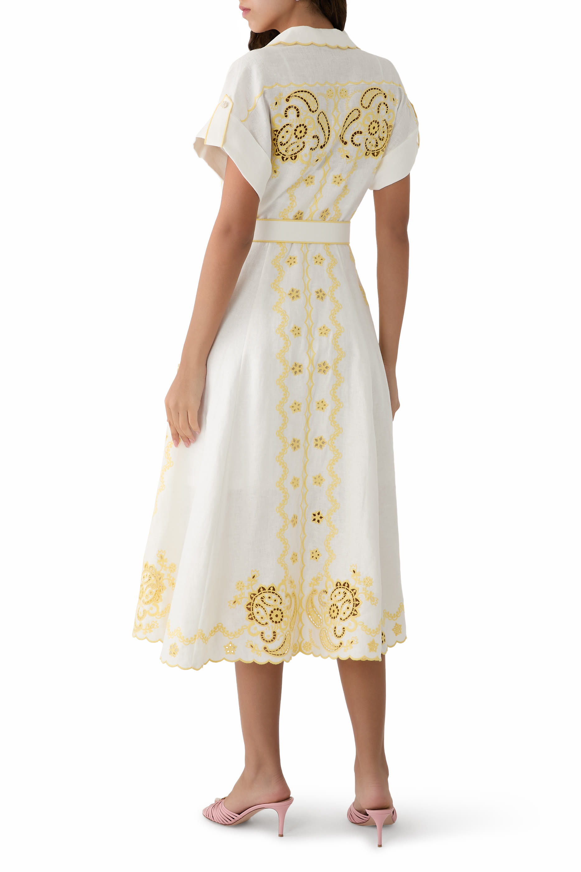 فستان لاكي مطرز متوسط الطول