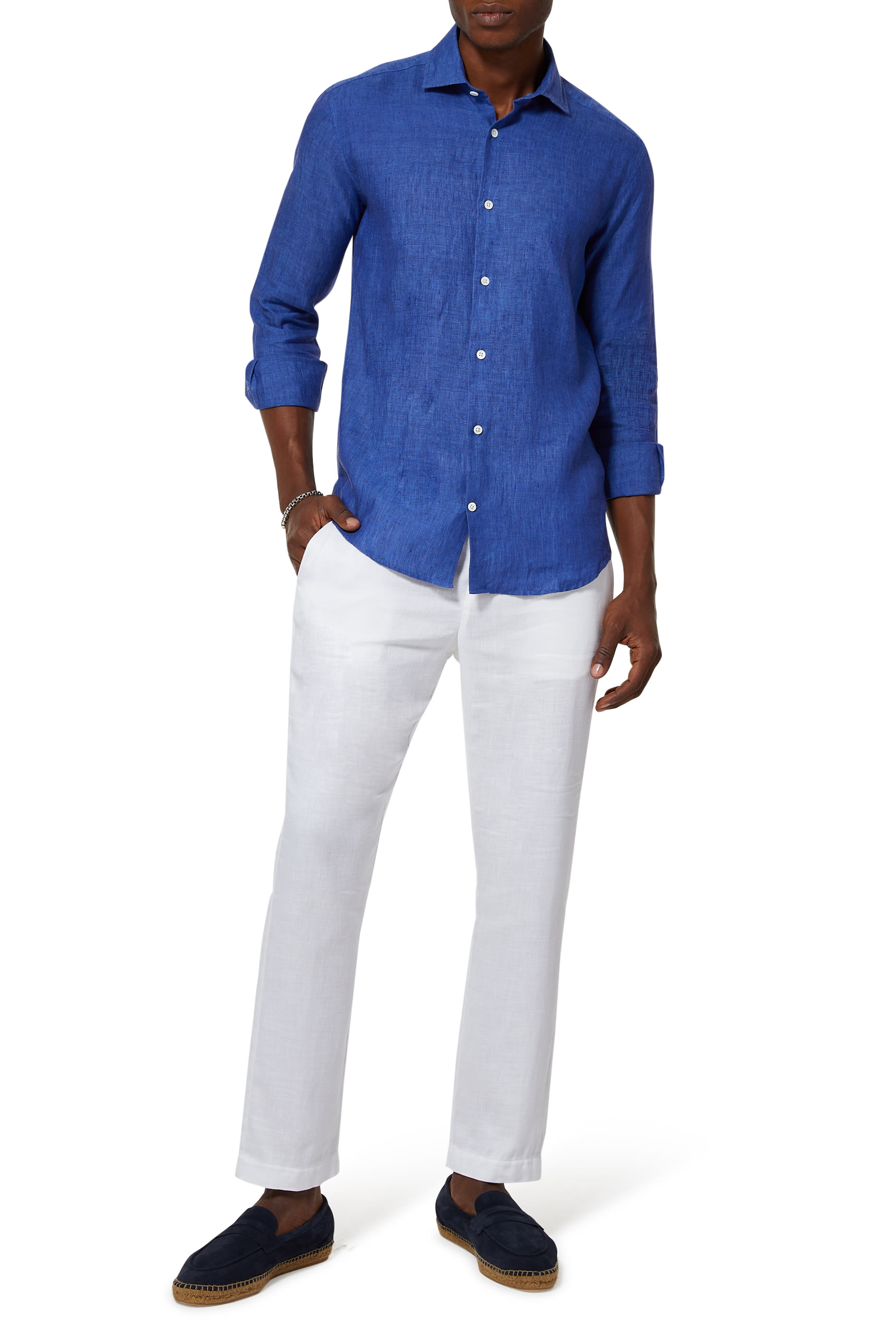 قميص كتان بأكمام طويلة