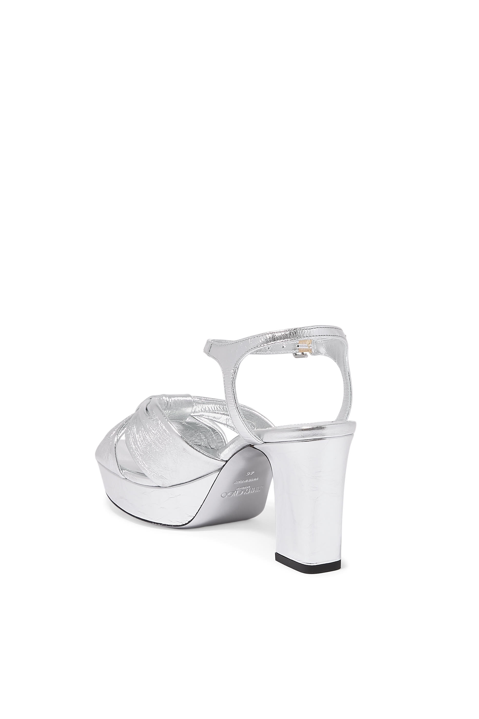 صندل هيلويز بنعل سميك وكعب 80 مم جلد لامع