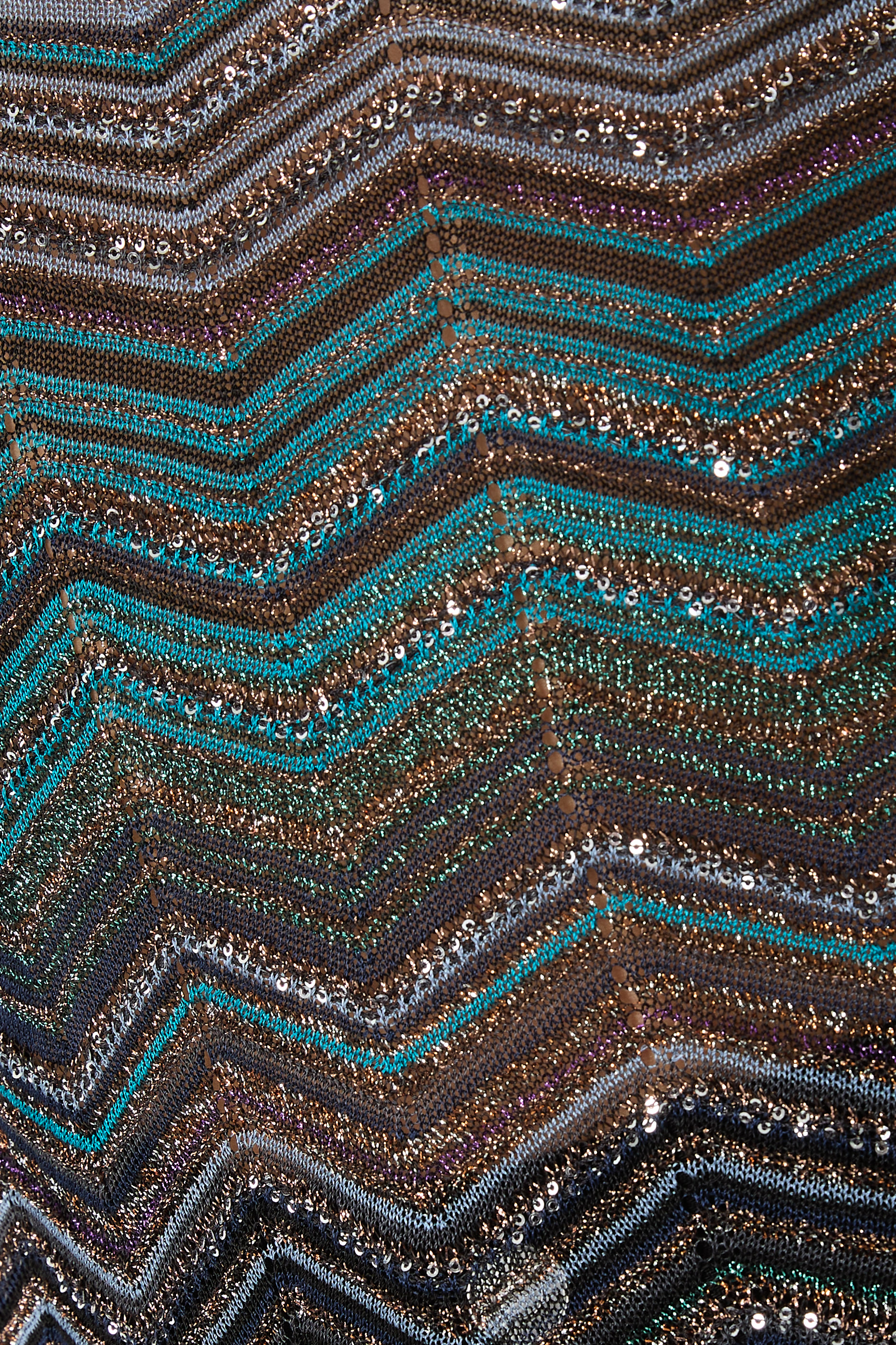 بلوزة بياقة ضيقة وبلا أكمام فيسكوز لاميه بنمط شيفرون