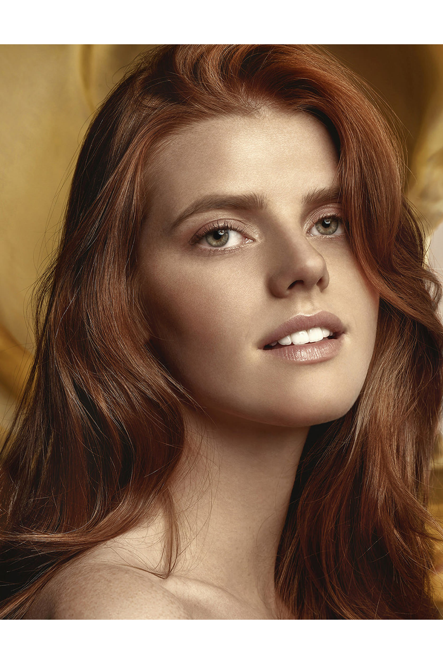 كريم سيلف تانينج هايدريتنج للعناية ببشرة الجسم