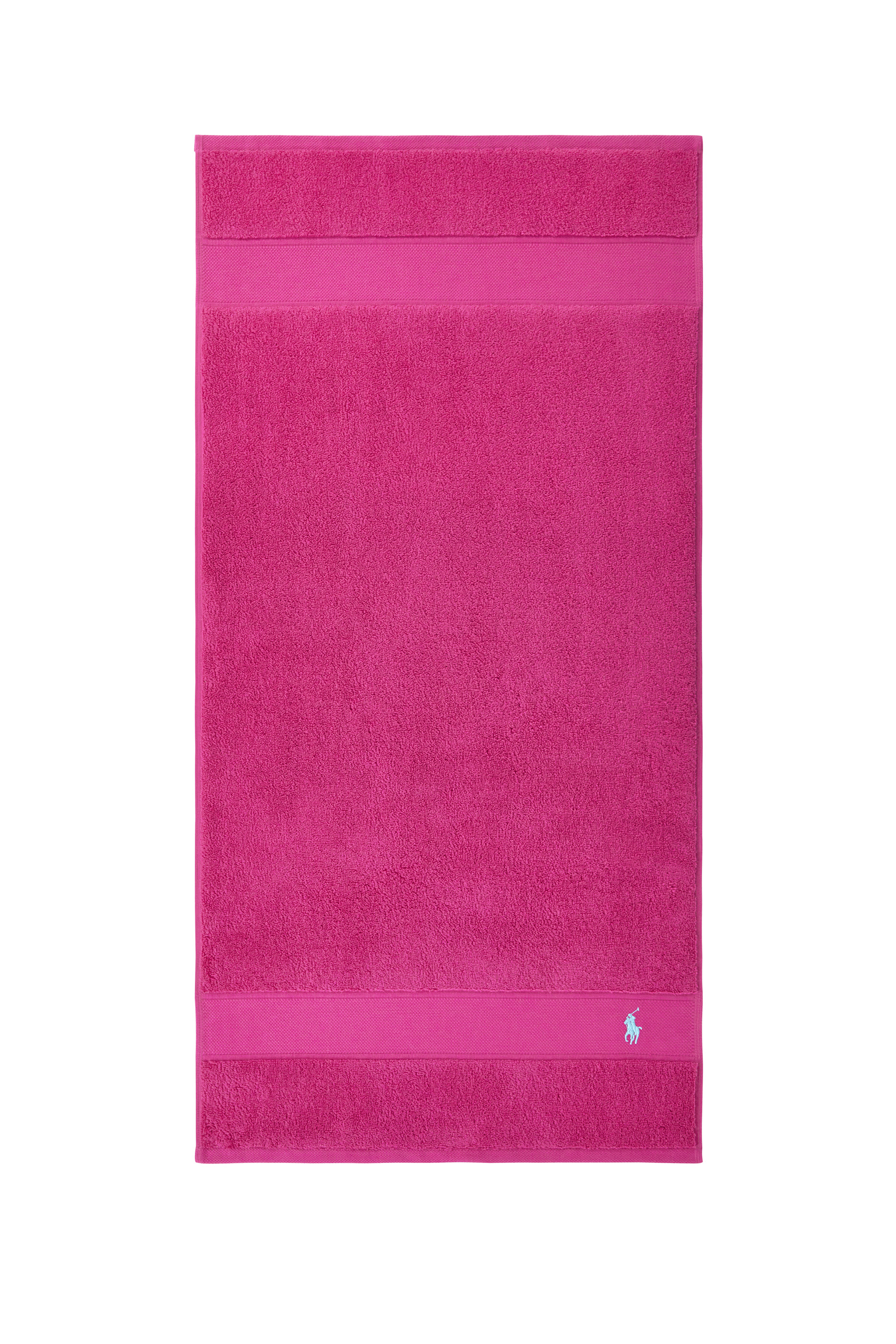 منشفة بشعار الماركة