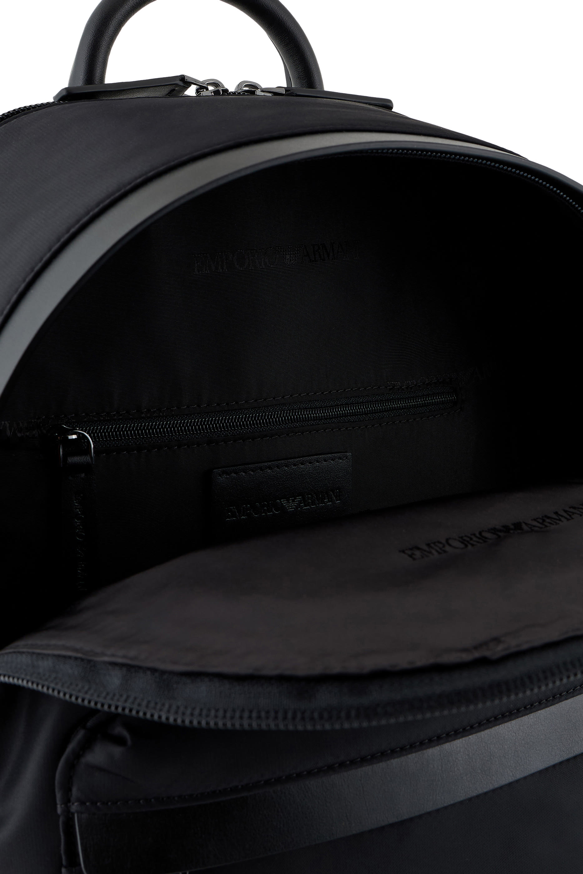 حقيبة ظهر ايه اس في بشعار الماركة بحجم صغير