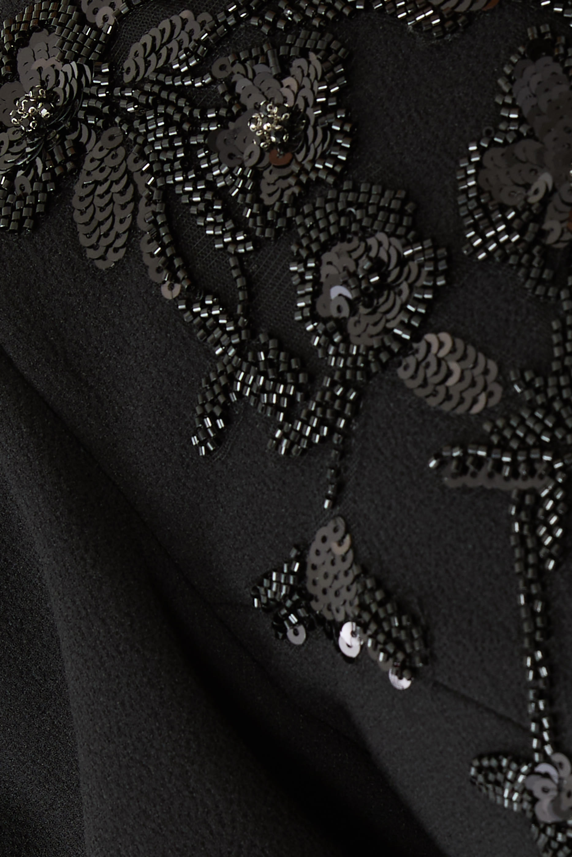 فستان ليفيا متوسط الطول