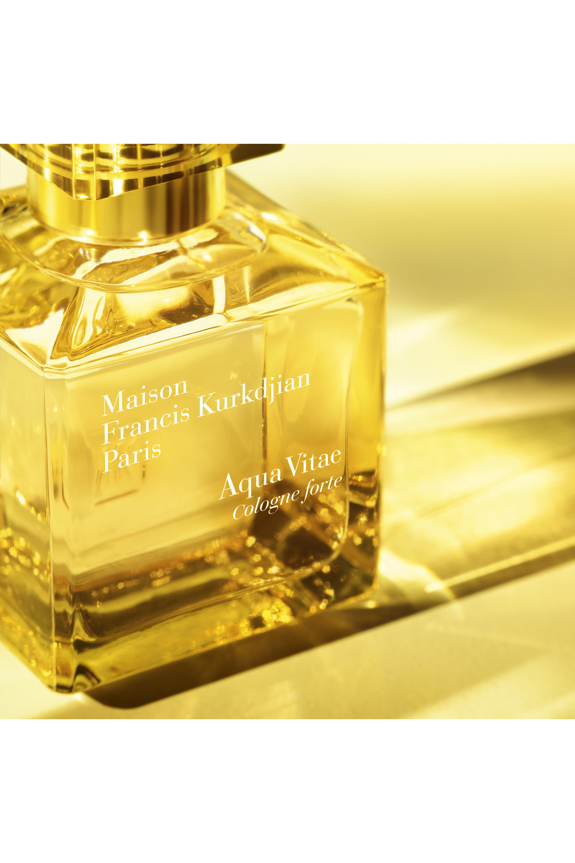 ماء عطر اكوا فيتاي كولون فورت