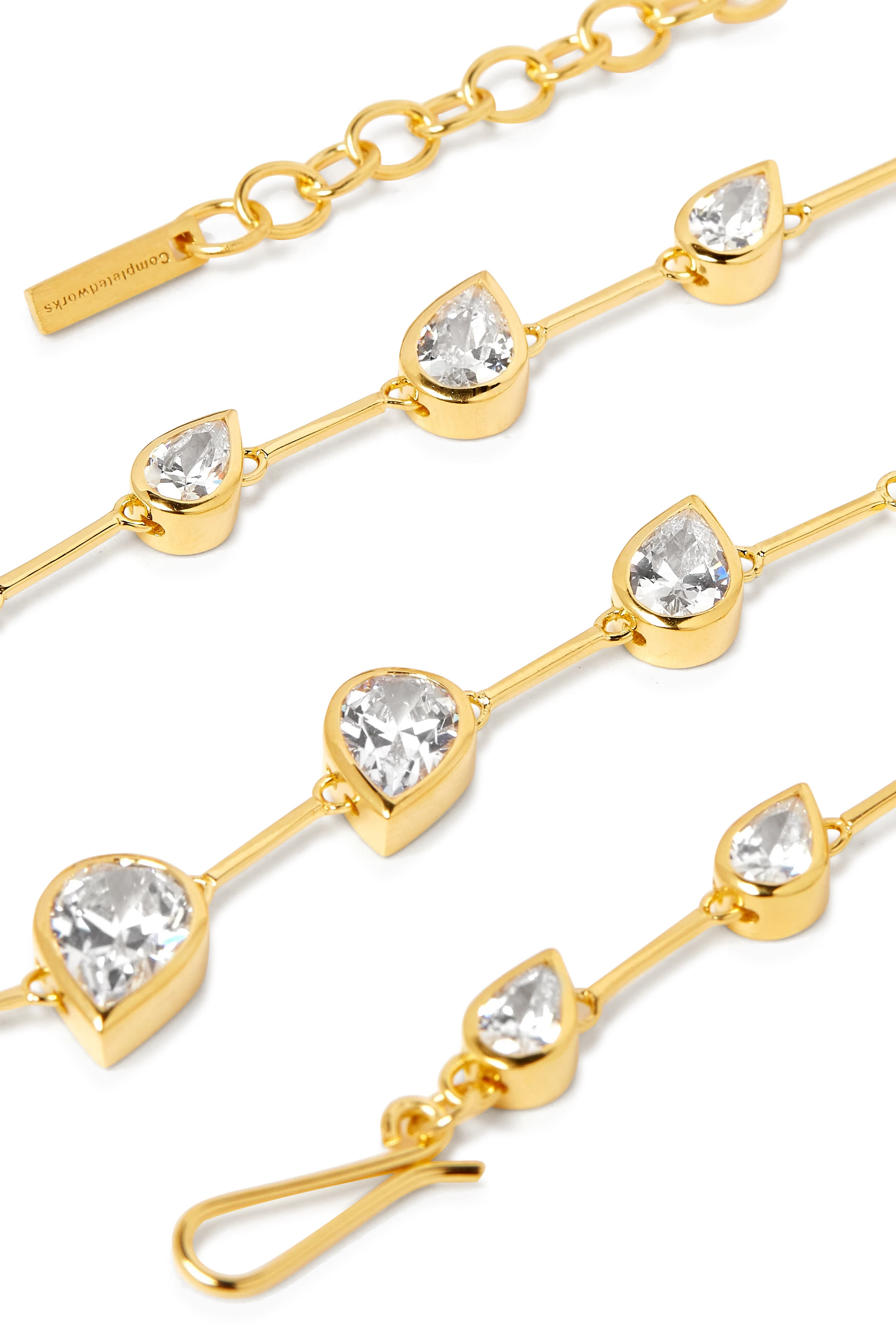 قلادة ميرياد مرصعة بأحجار زركونيا، فضة استرلينية معاد تدويرها مطلية بذهب أصفر عيار 18