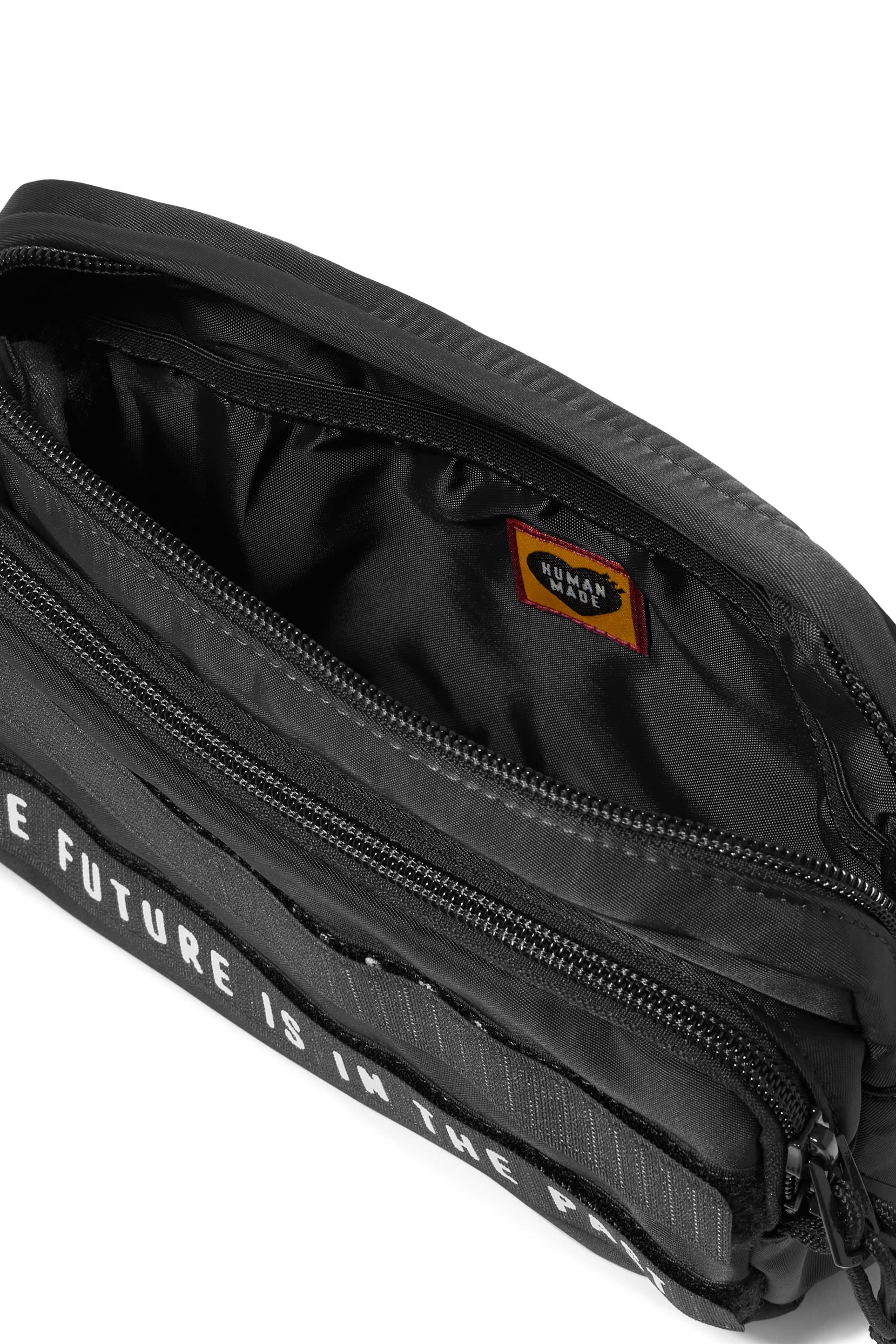 حقيبة صغيرة بتصميم عسكري