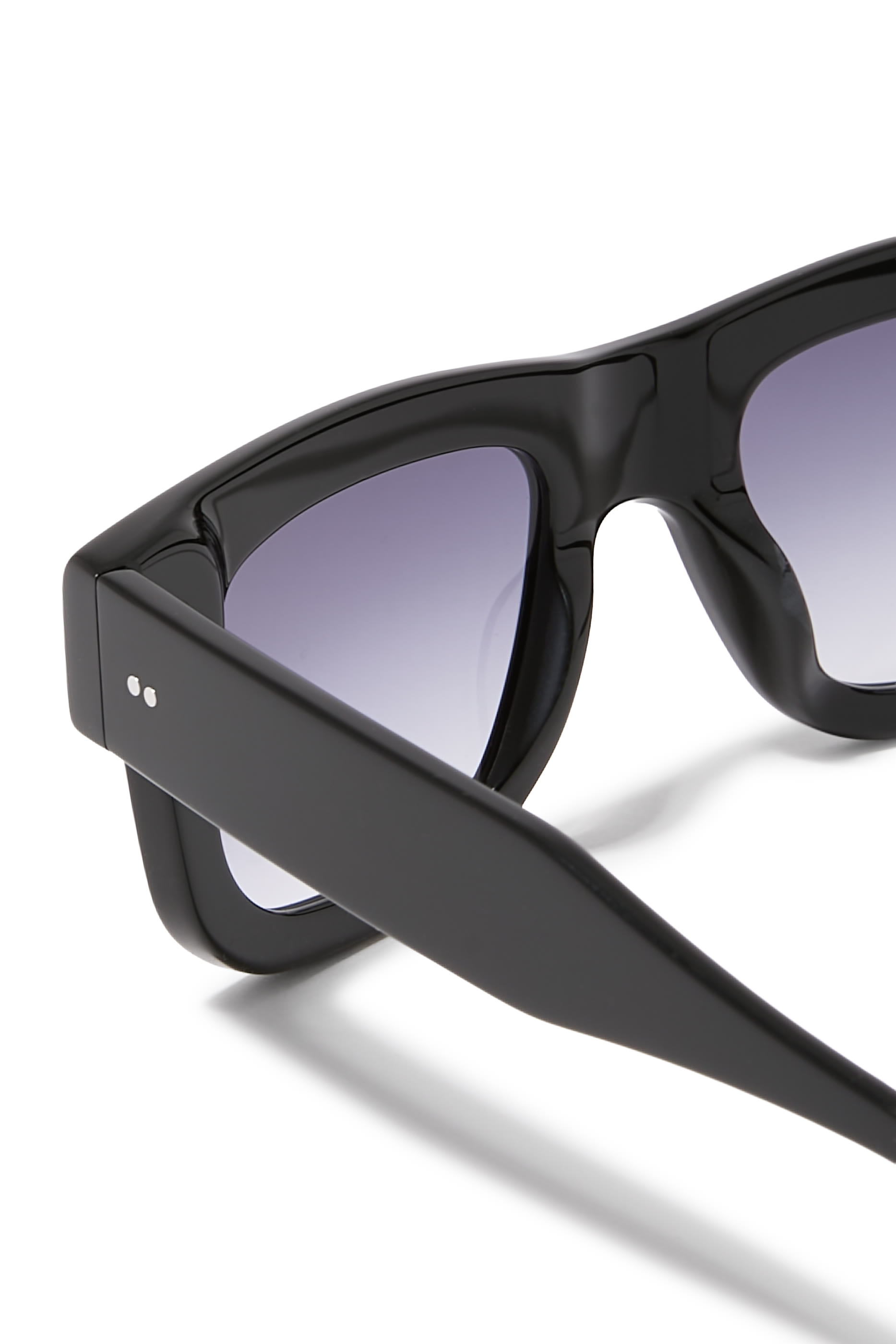 نظارة شمسية جانيتور