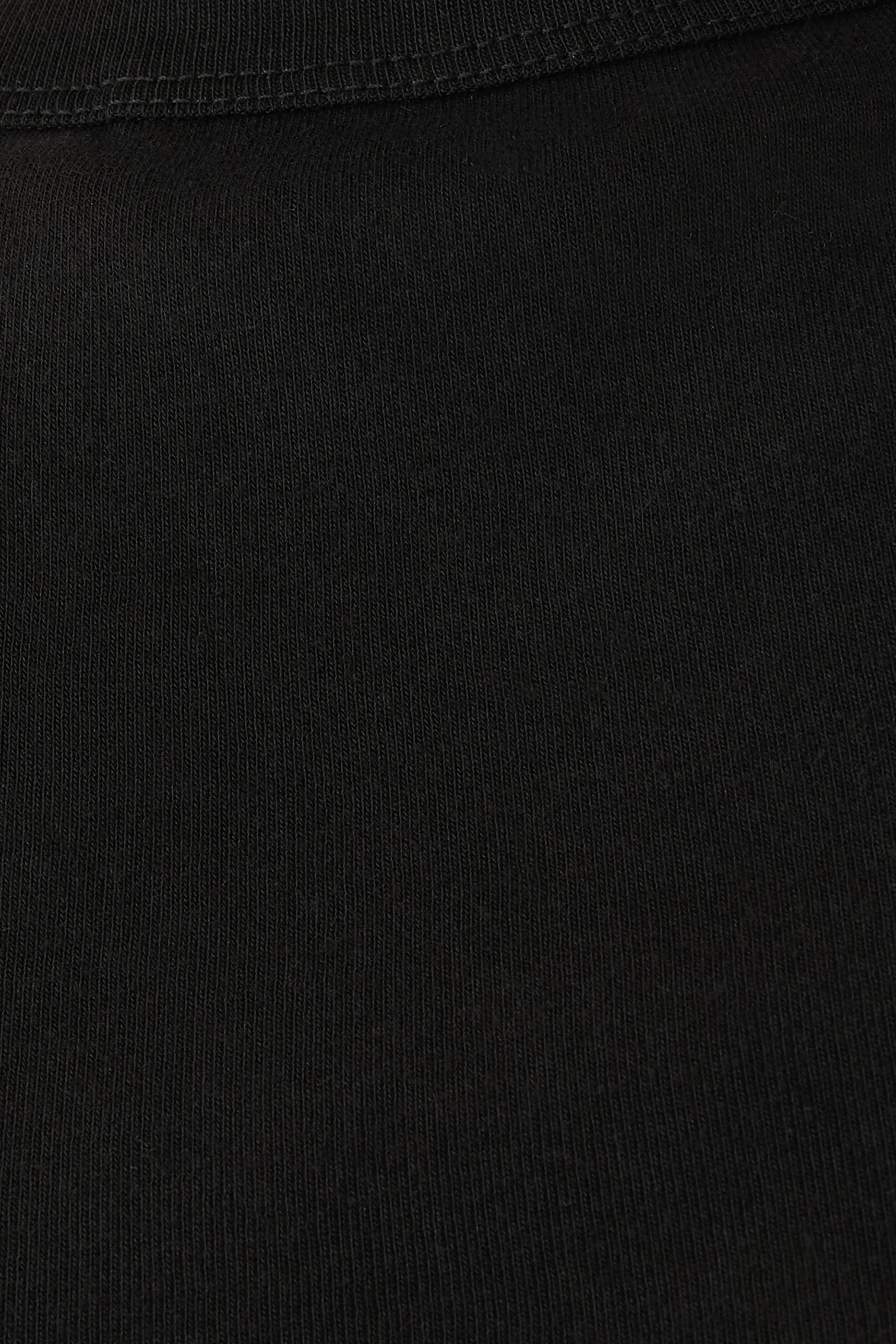 بلوزة بالرينا