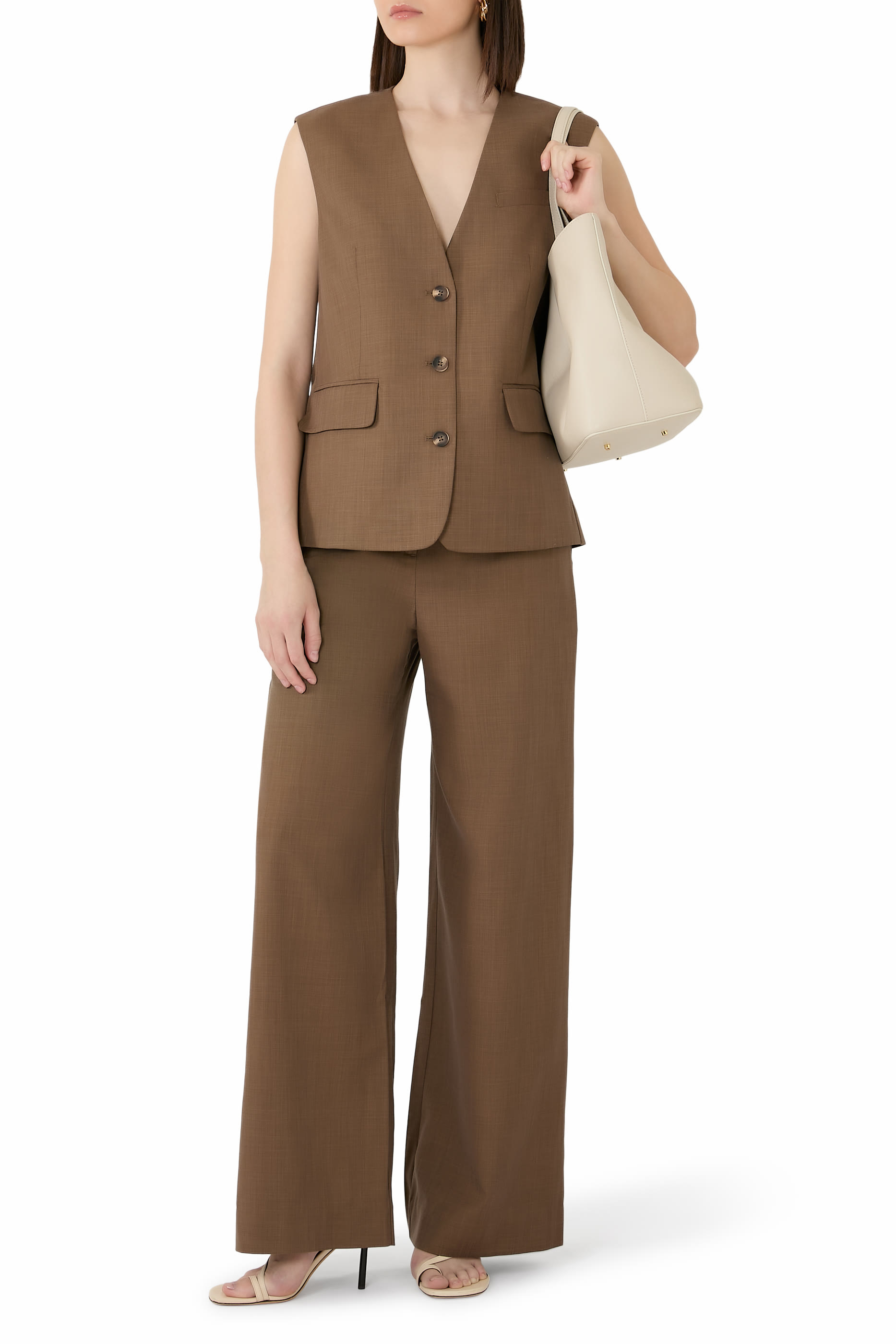 بليزر اشير بلا أكمام