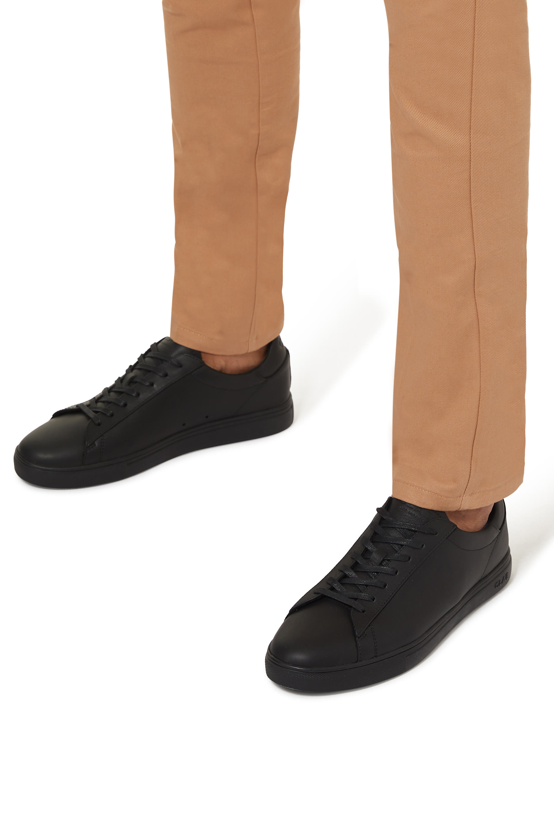 سنيكرز برادلي بنفس اللون