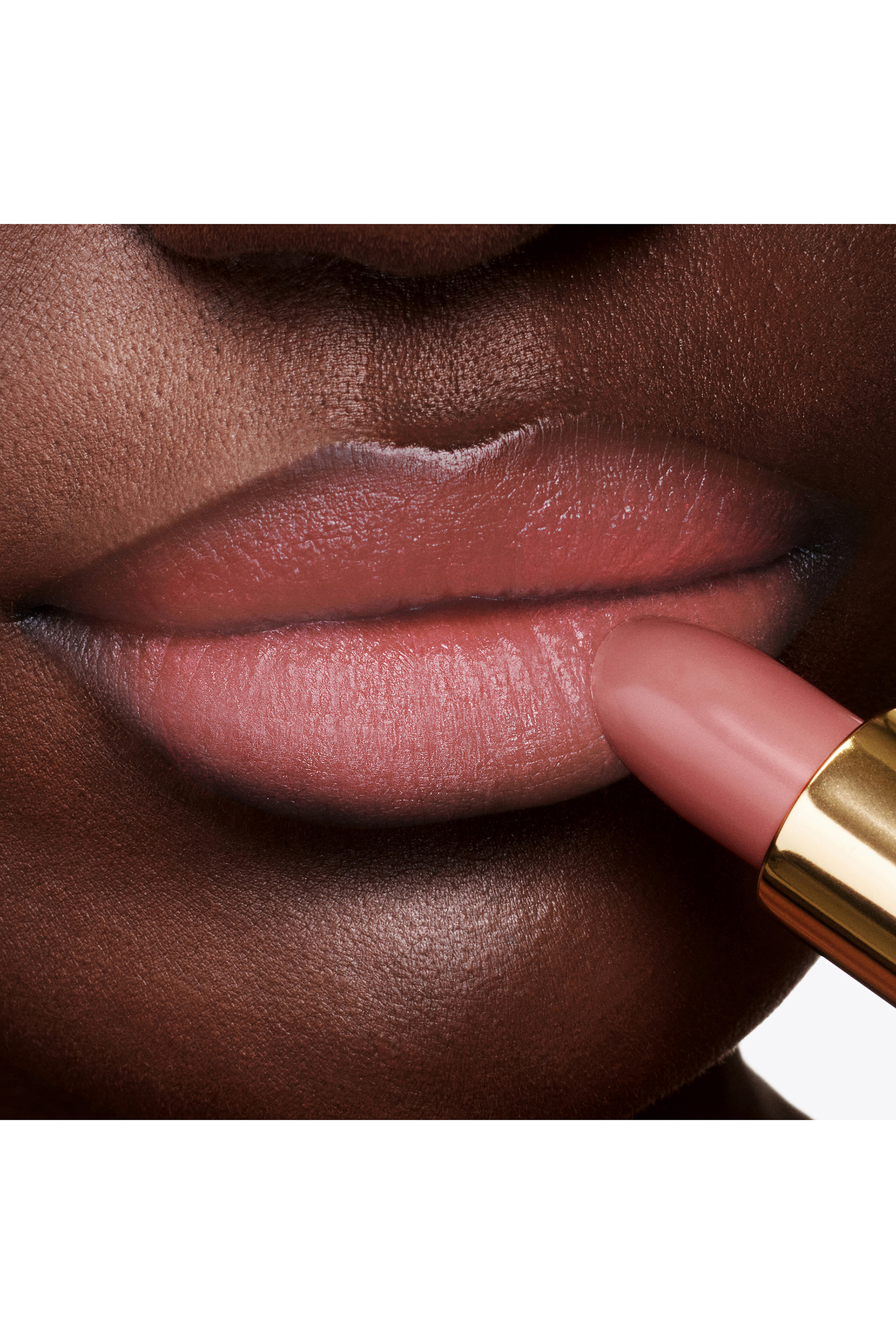 أحمر شفاه بلاك أوركيد