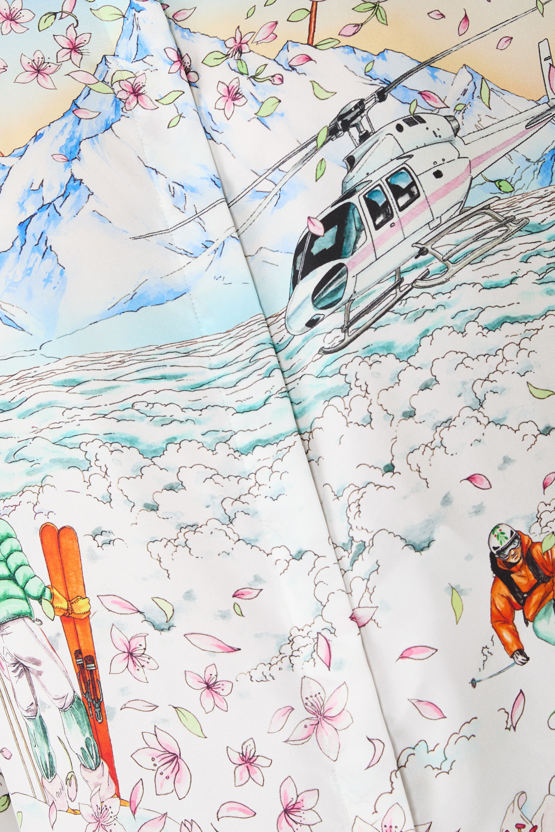 قميص ليفِر فلوري بأكمام طويلة حرير تويل