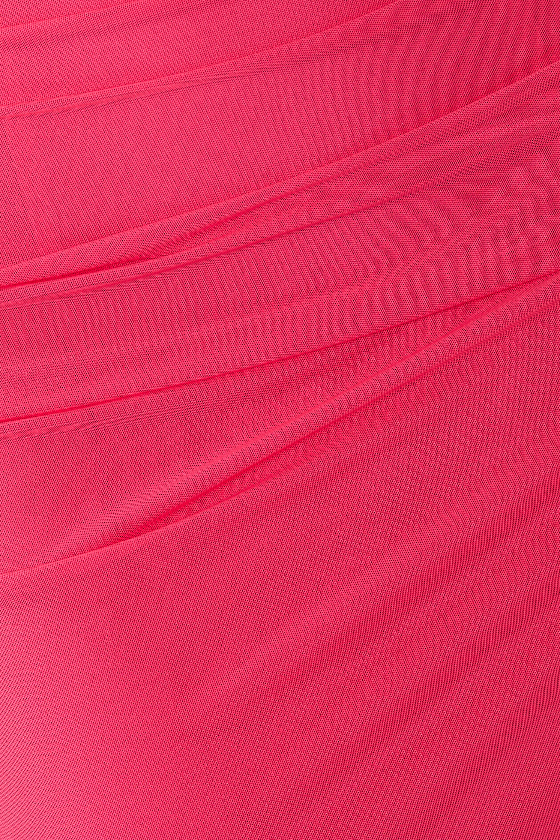 فستان سهرة بأكمام كاب تول مطاطي