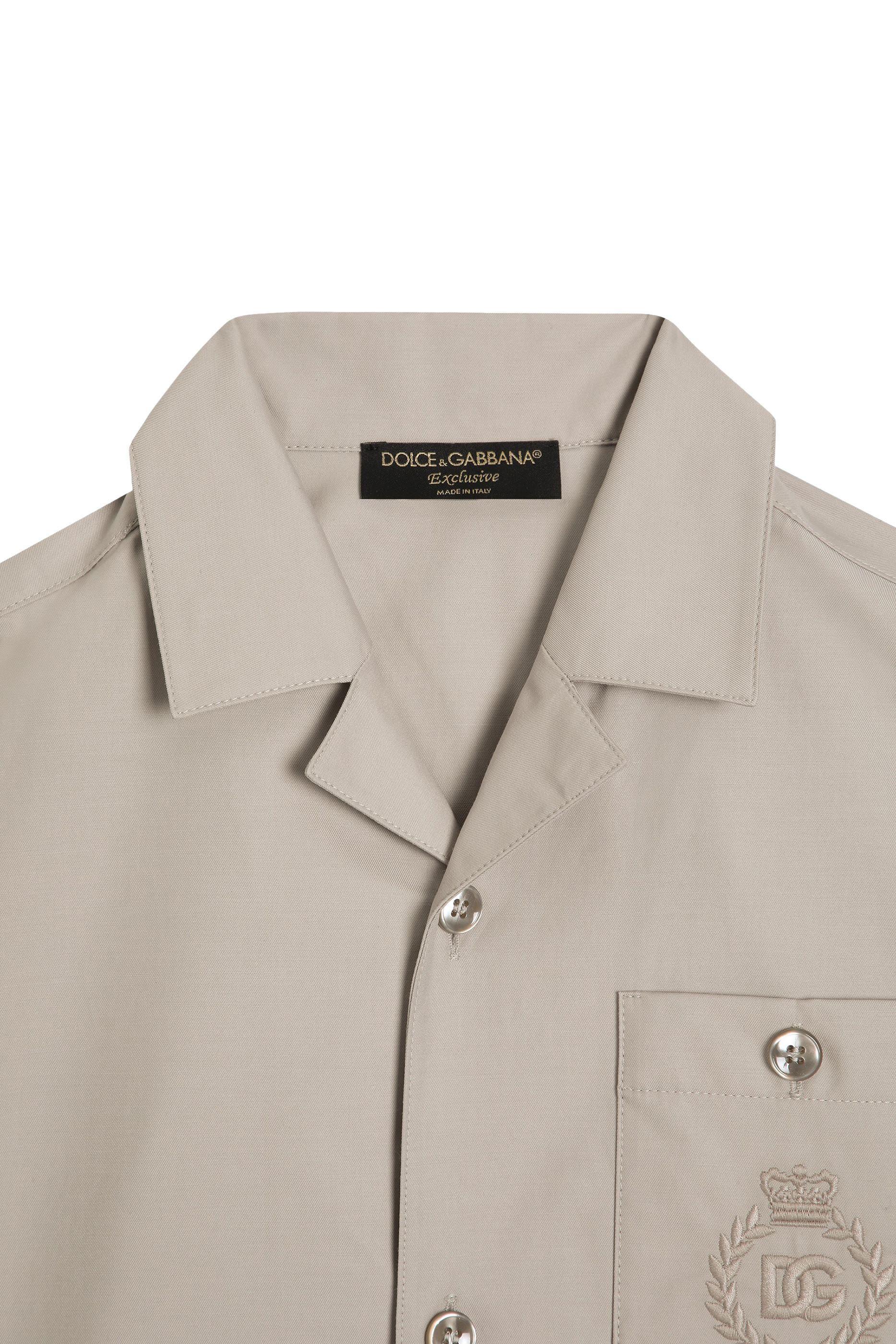 قميص بشعار الماركة للأطفال