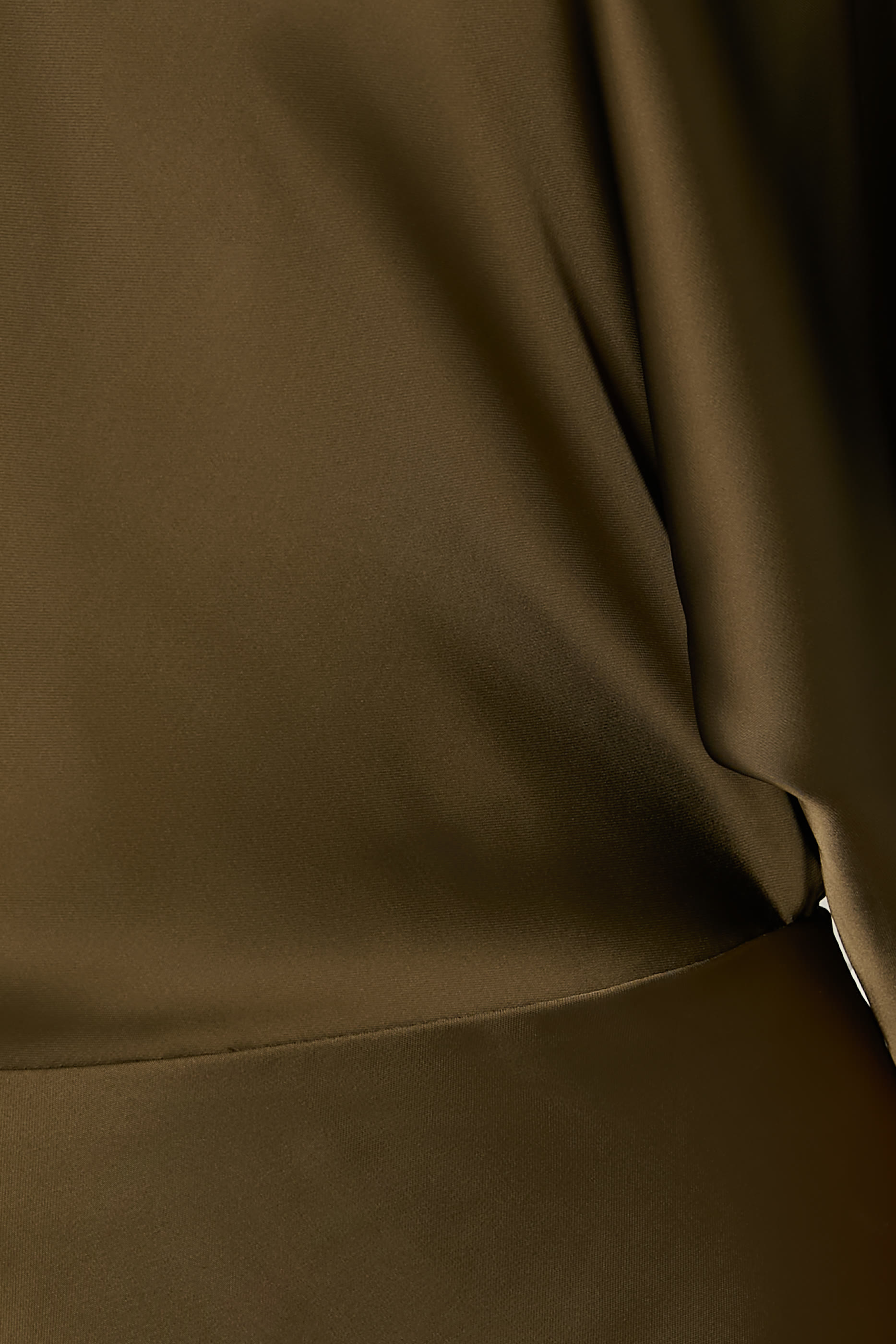 فستان سهرة أوبي ريفيرس