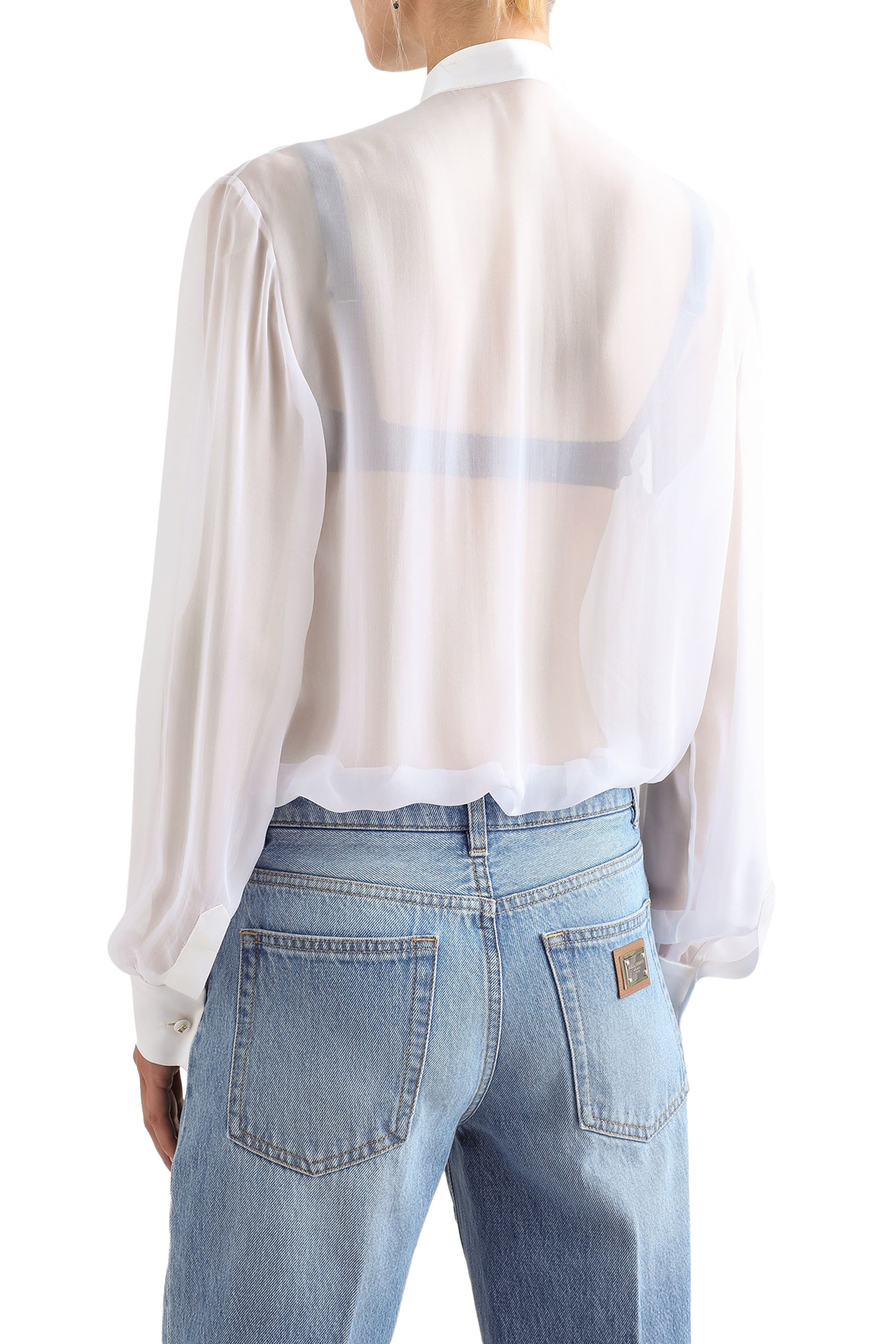 قميص بفيونكة شيفرون