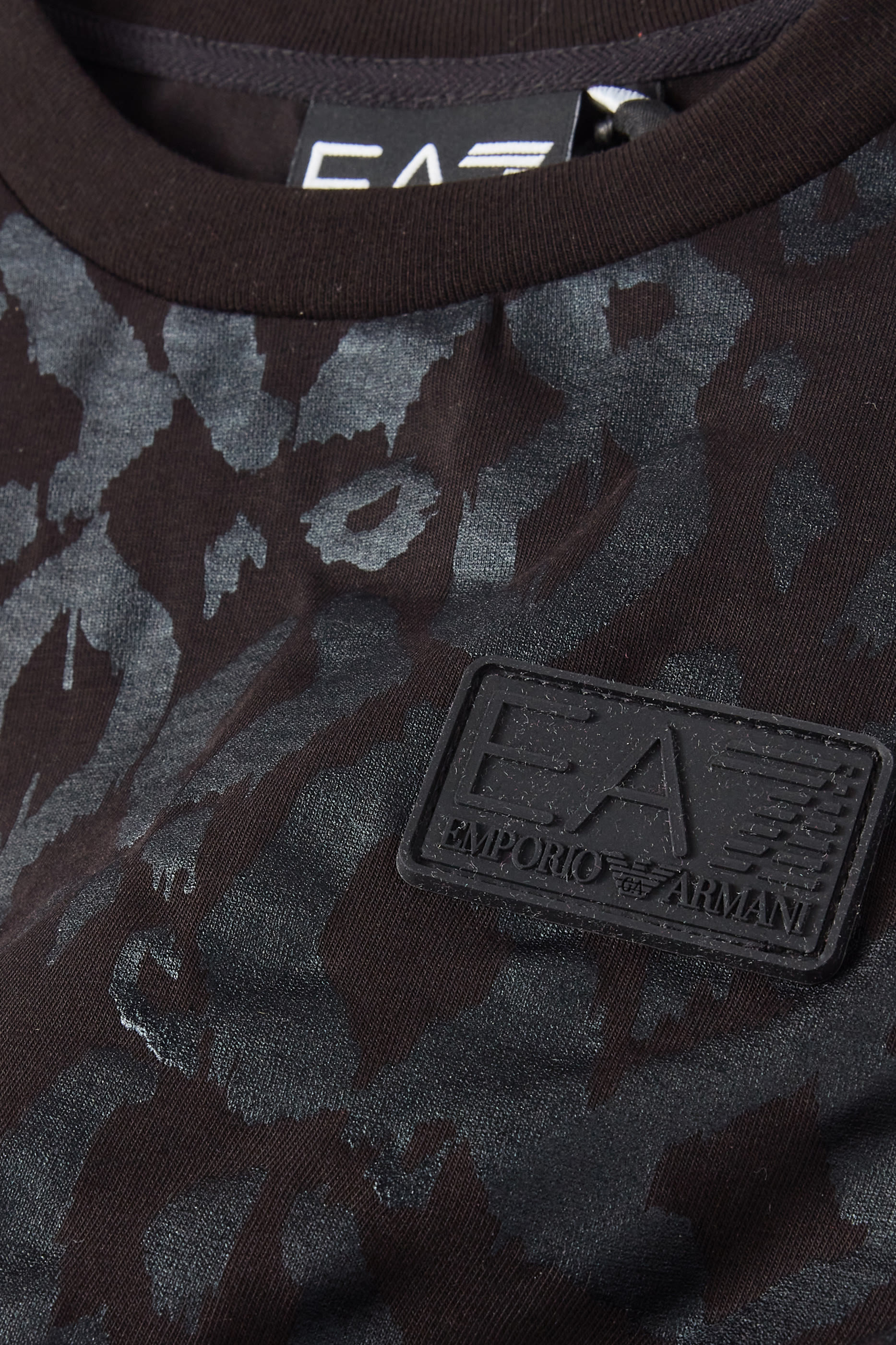 تيشيرت بطبعة غرافيك للأطفال