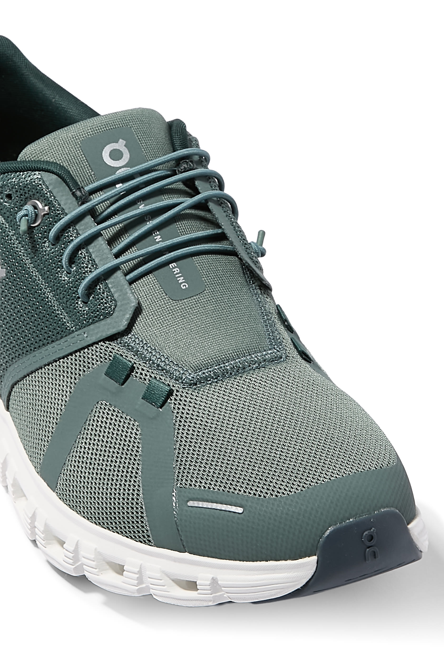 سنيكرز كلاود 6 للرجال