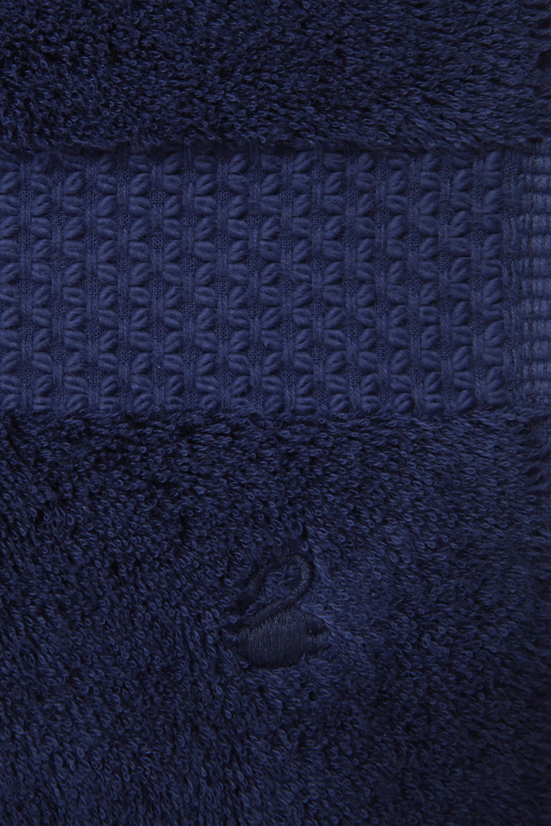 مناشف إيتوال