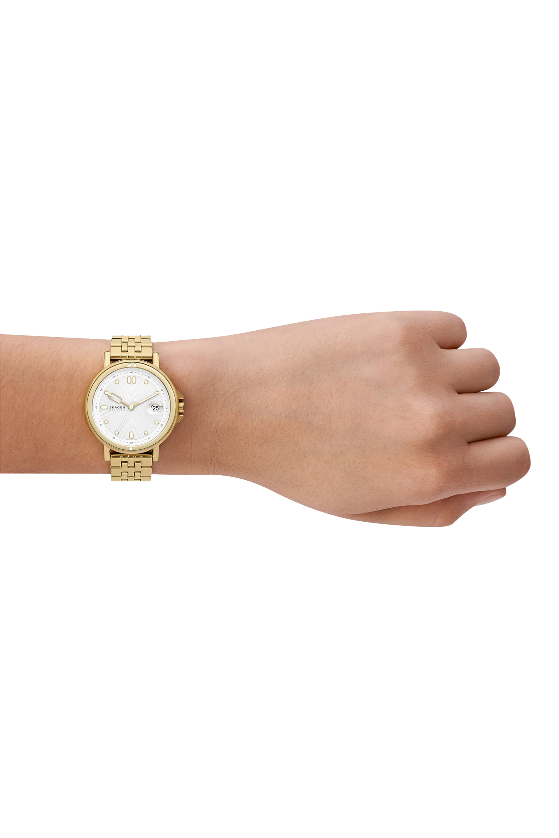 ساعة ليل رياضية بشعار الماركة مع ثلاث عقارب ونافذة للتاريخ وسوار ستانلس ستيل