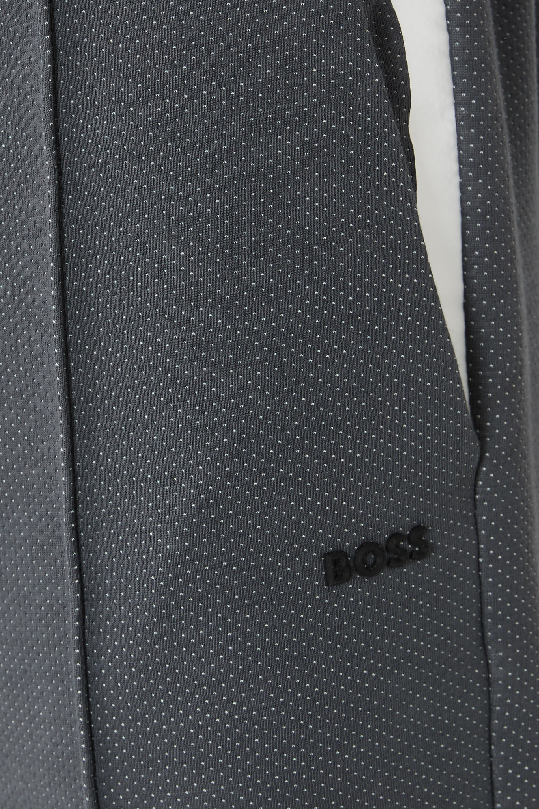 شورت بقصة مريحة بتصميم مبطن جاكار