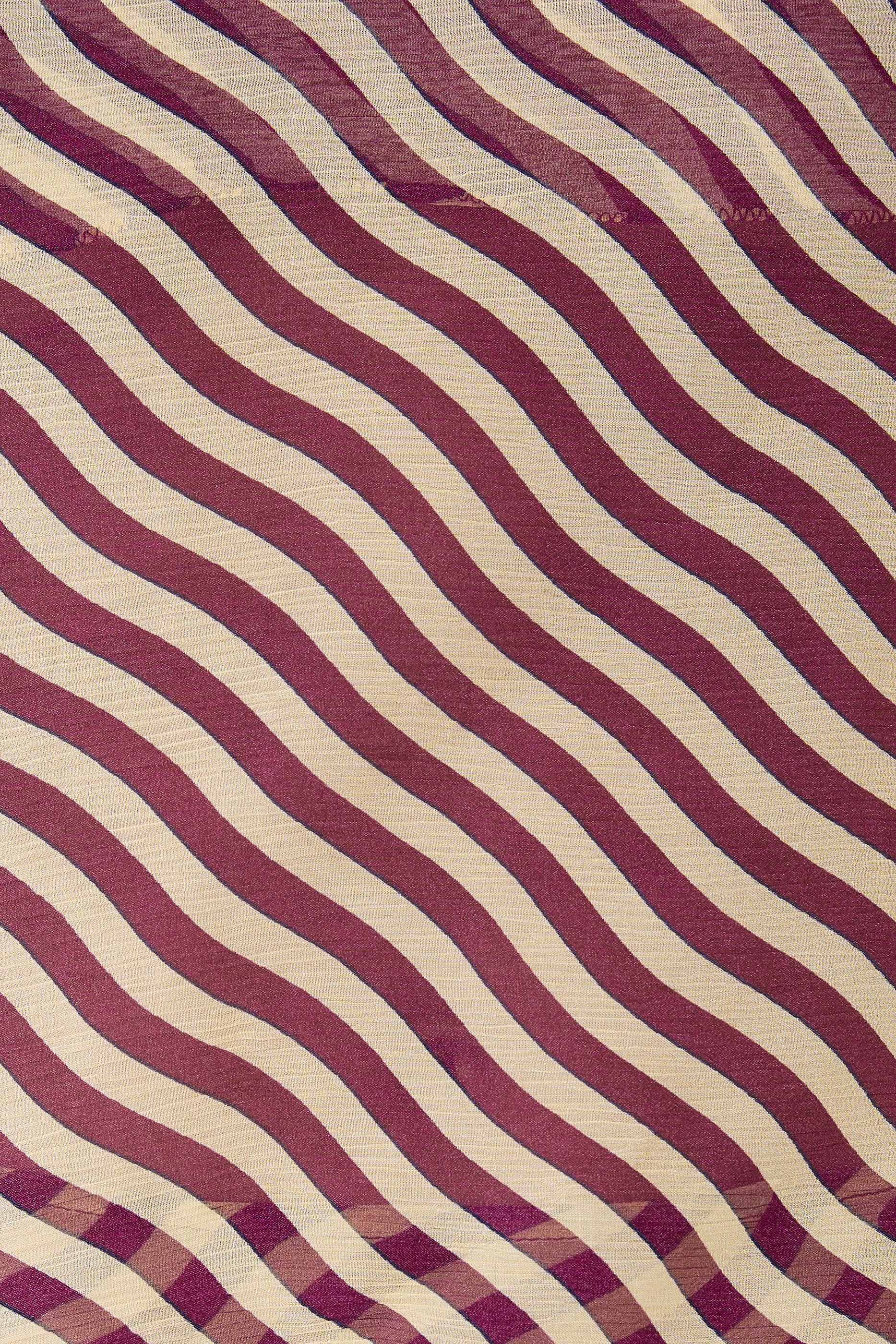 بلوزة أسيسي