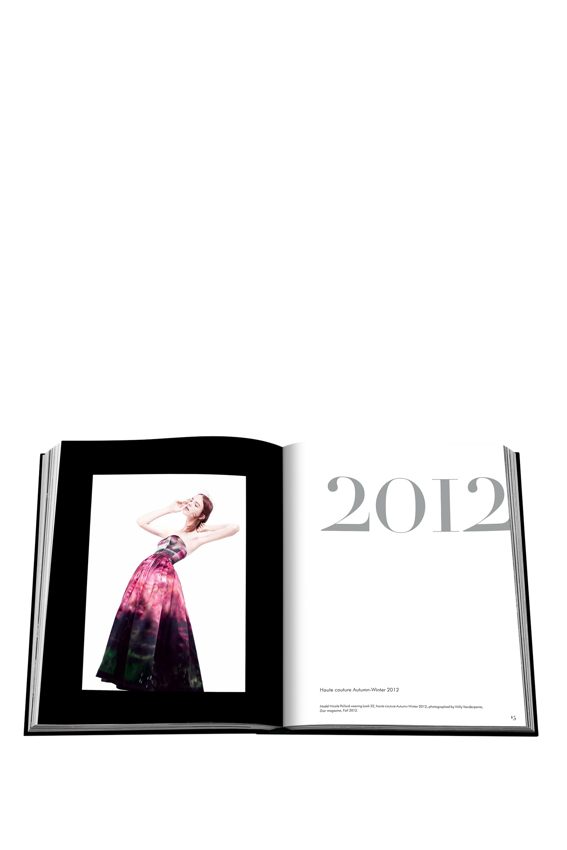 كتاب ديور بقلم راف سيمونز