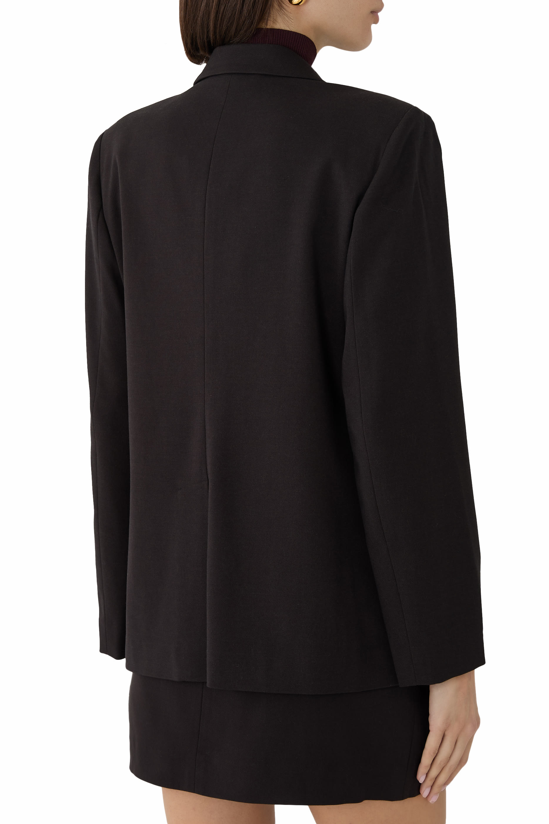 جاكيت بزر واحد