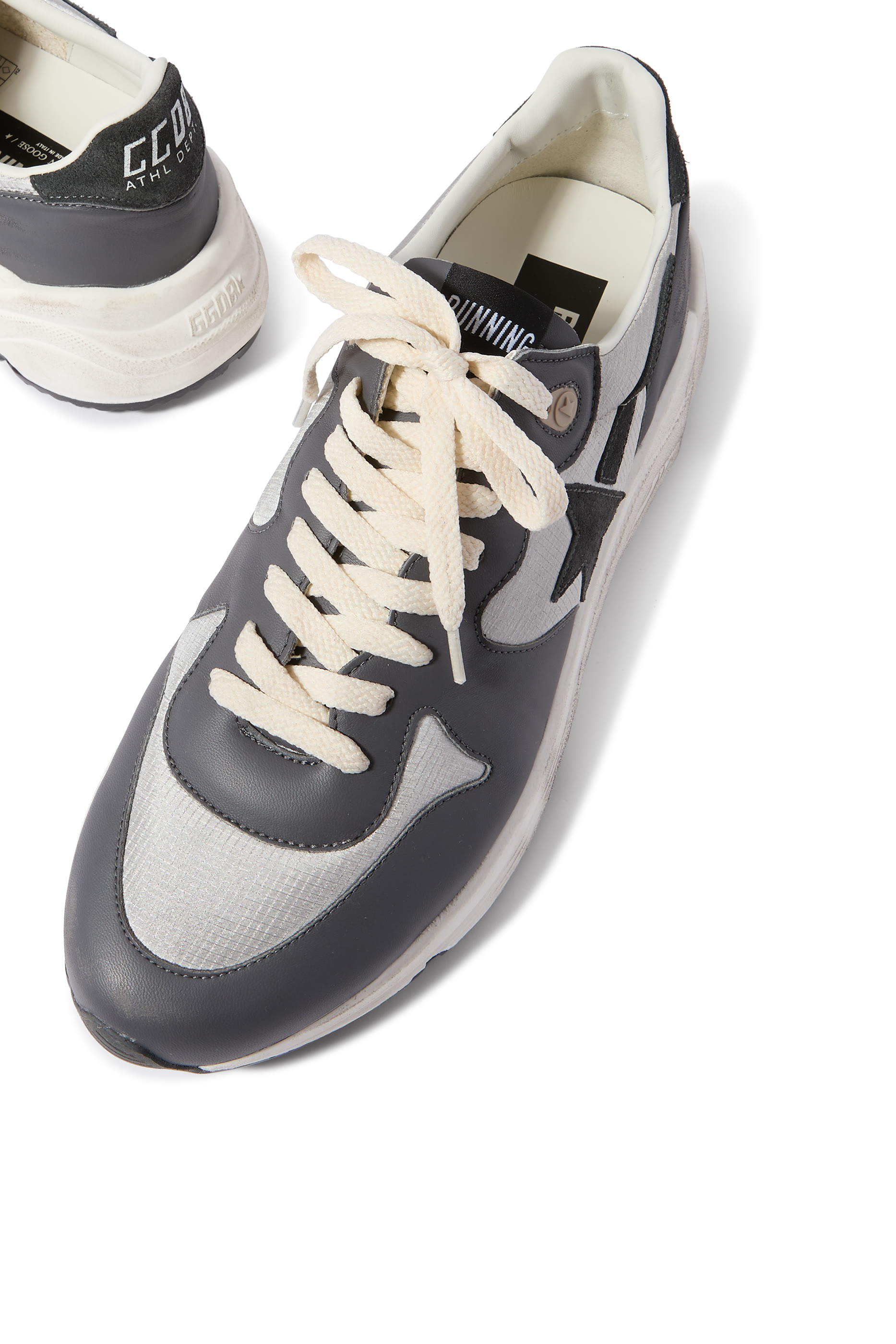 سنيكرز رانينغ سول