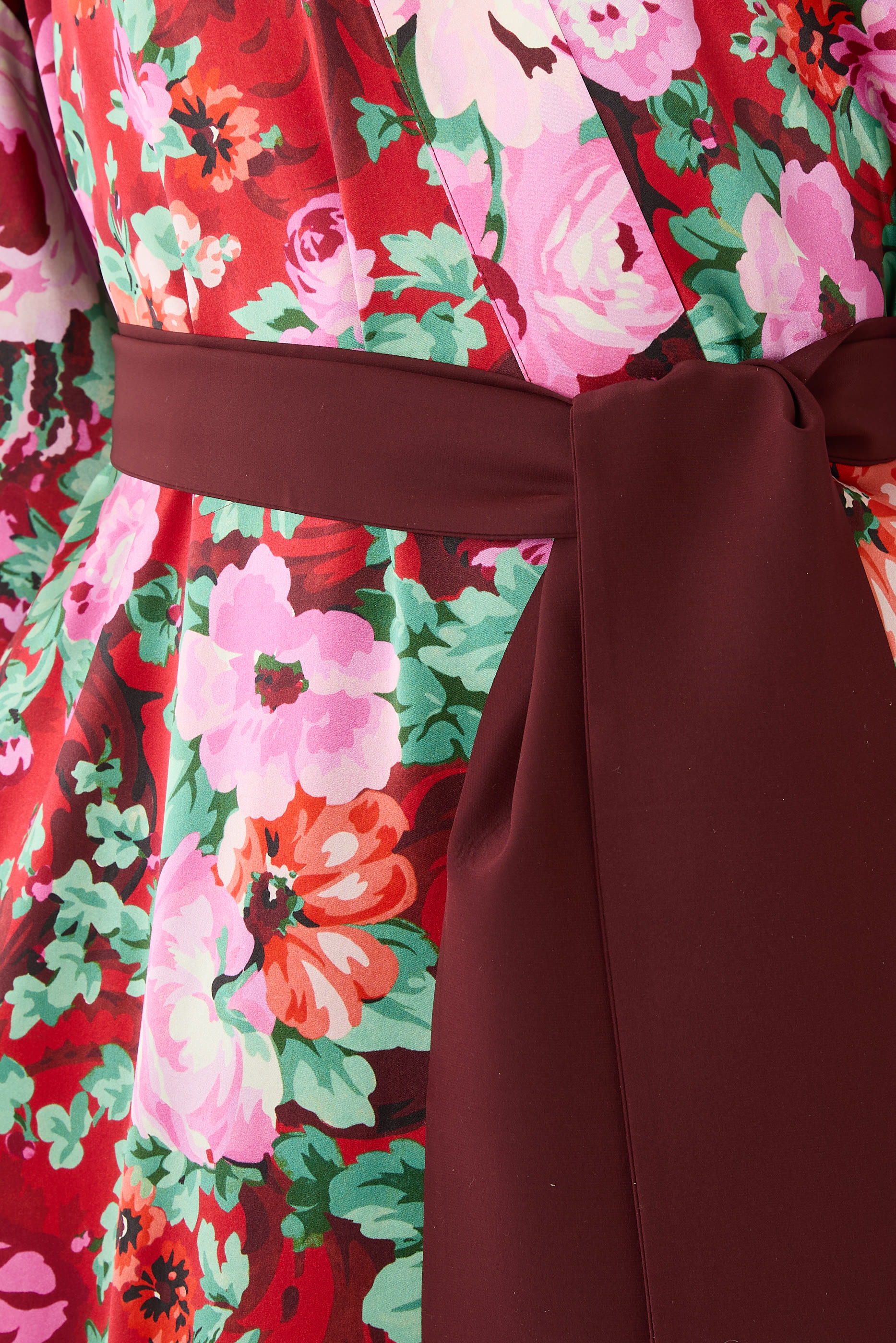 روب كويني مولان بنقشة زهور