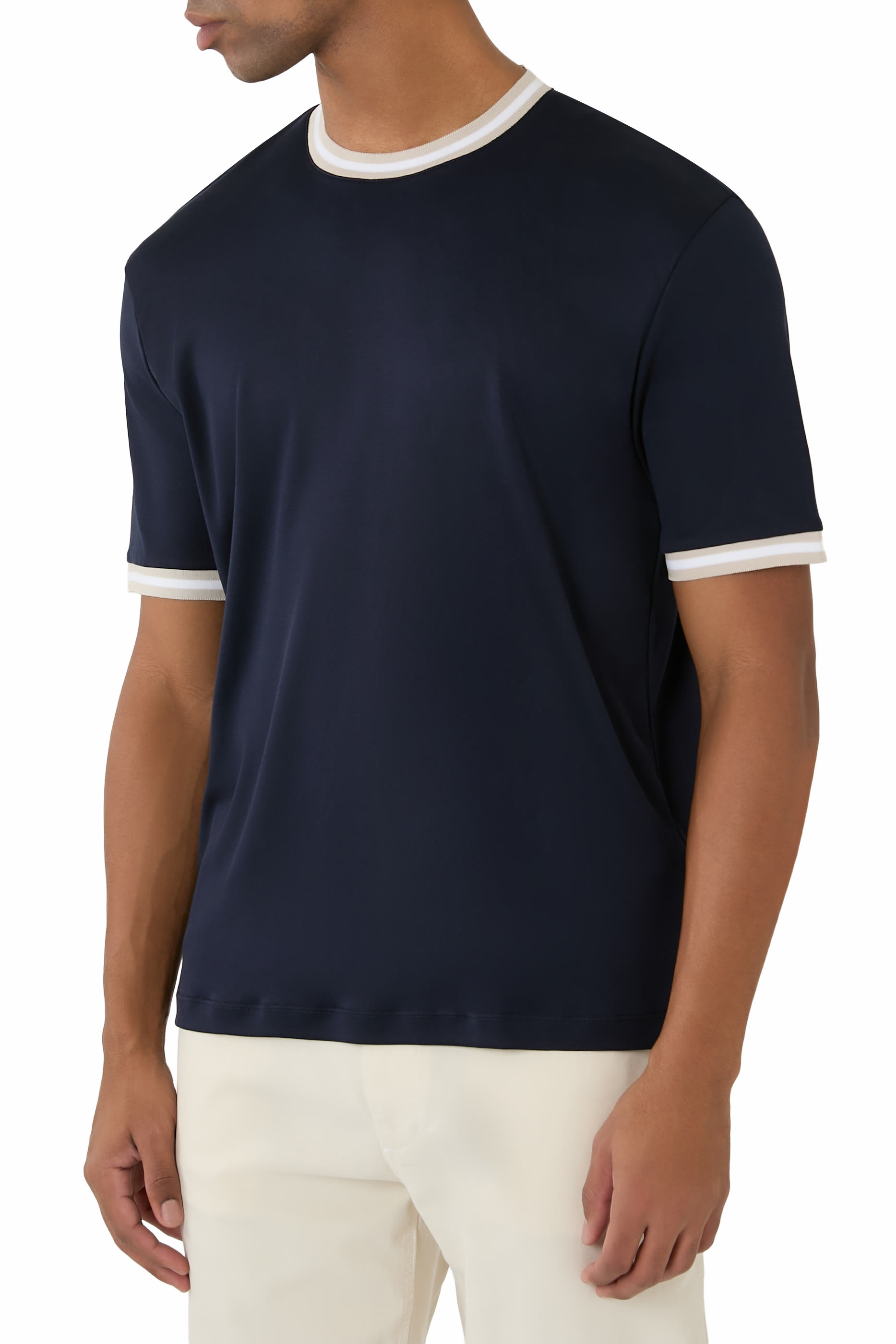 تيشيرت بشعار الماركة