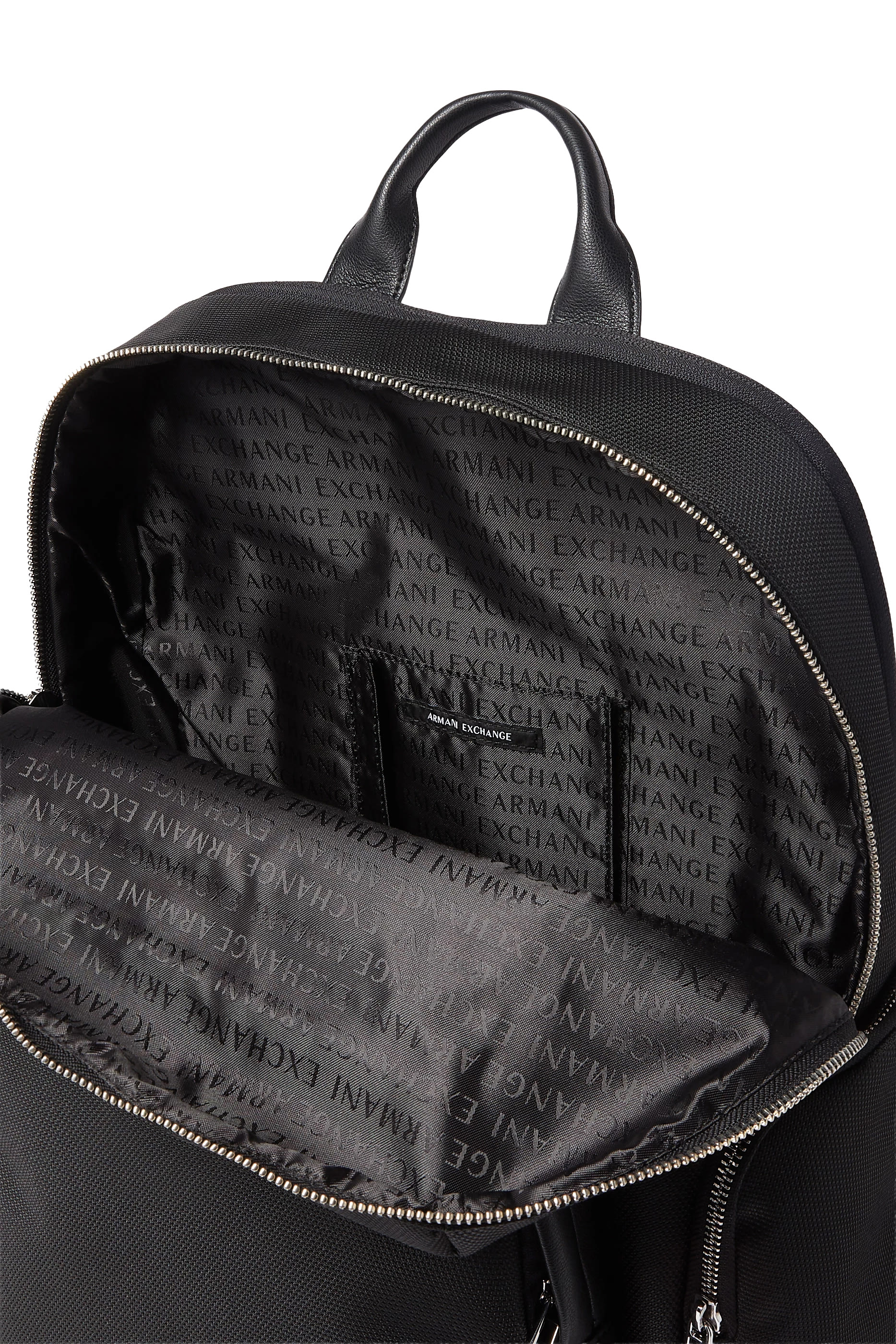 حقيبة ظهر سينغافور