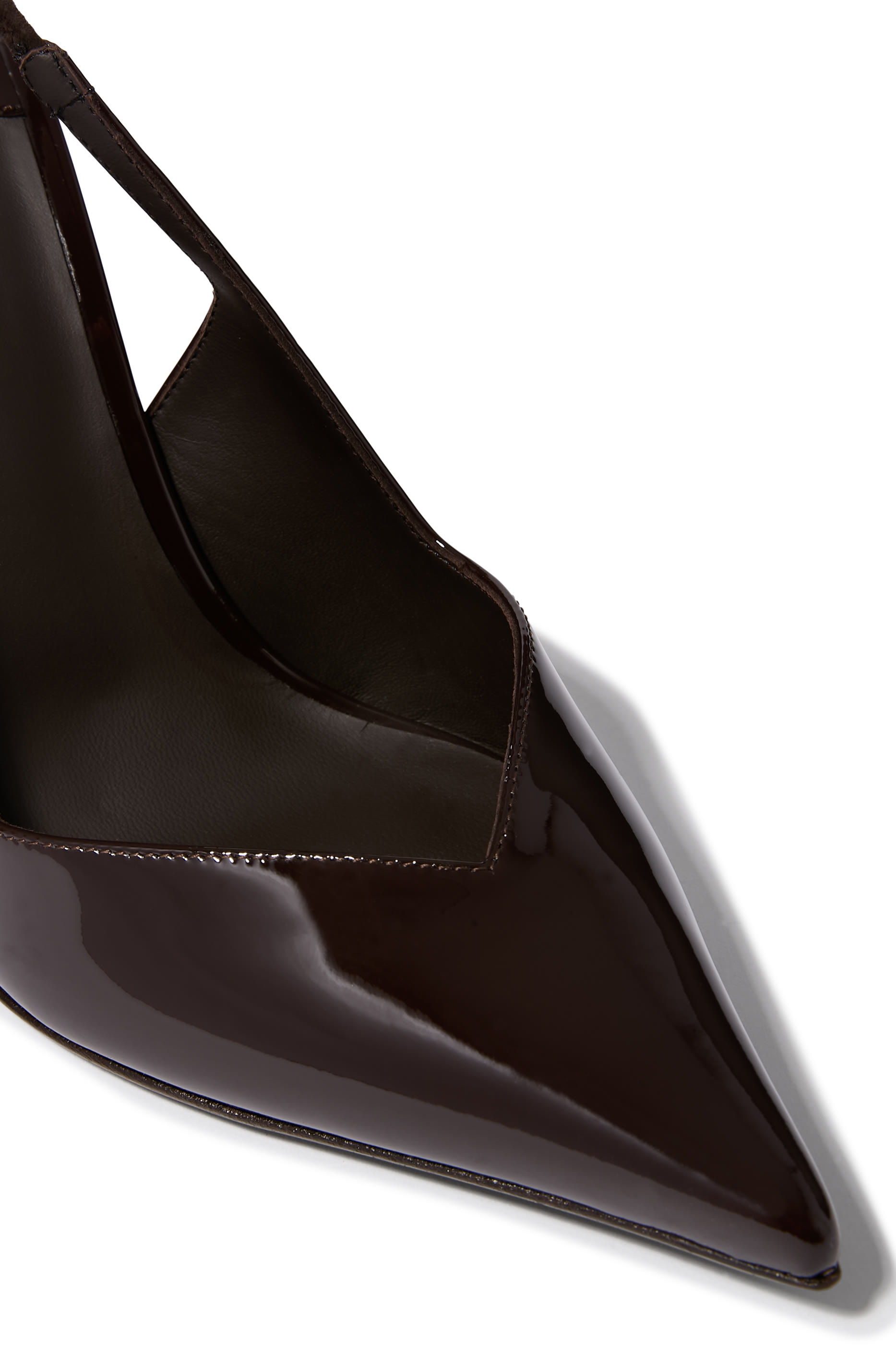 حذاء كلاسيكي شانيل فيفيان 90 بسير خلفي