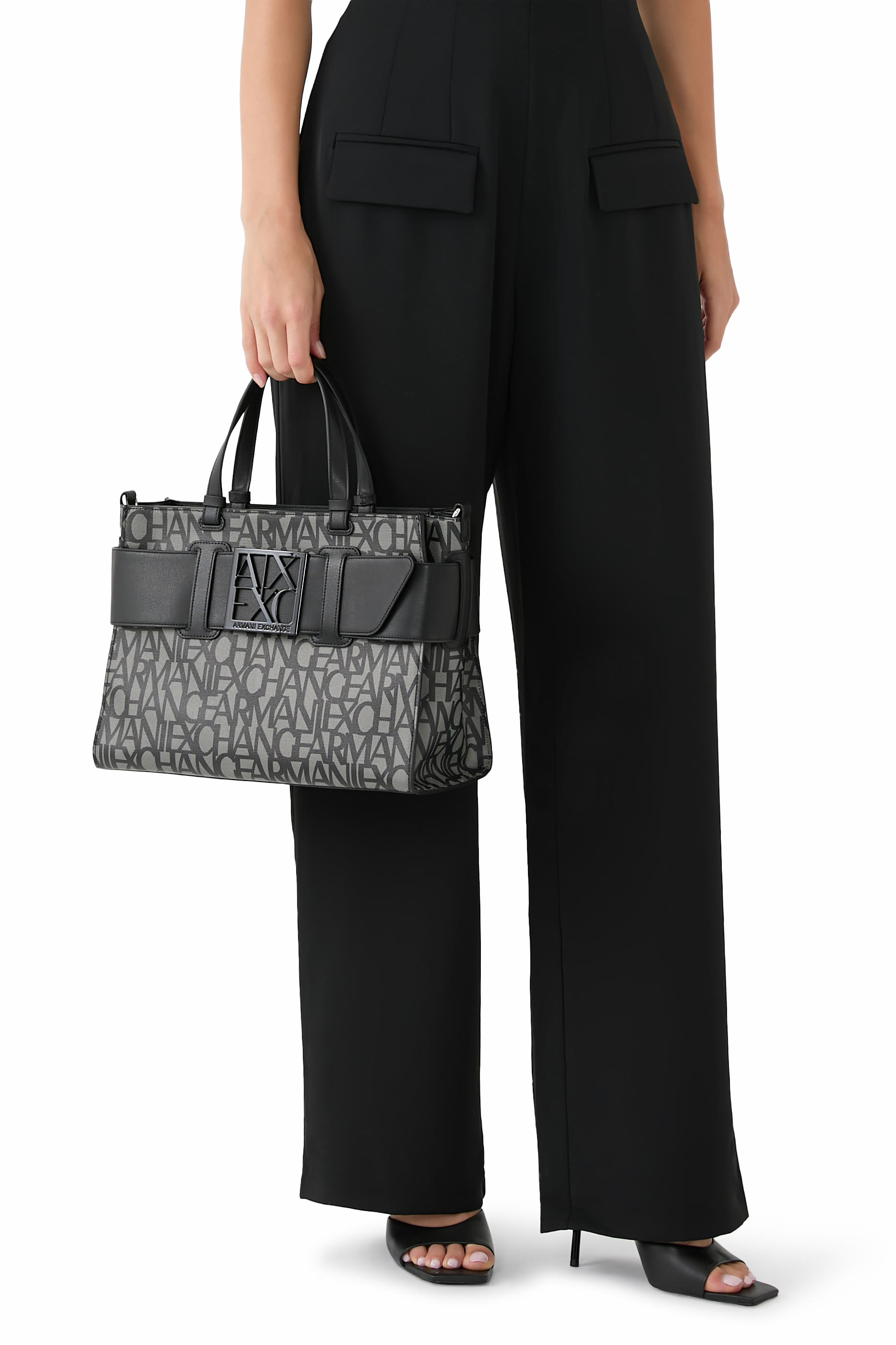 حقيبة يد كبيرة سوزي بنقشة شعار الماركة