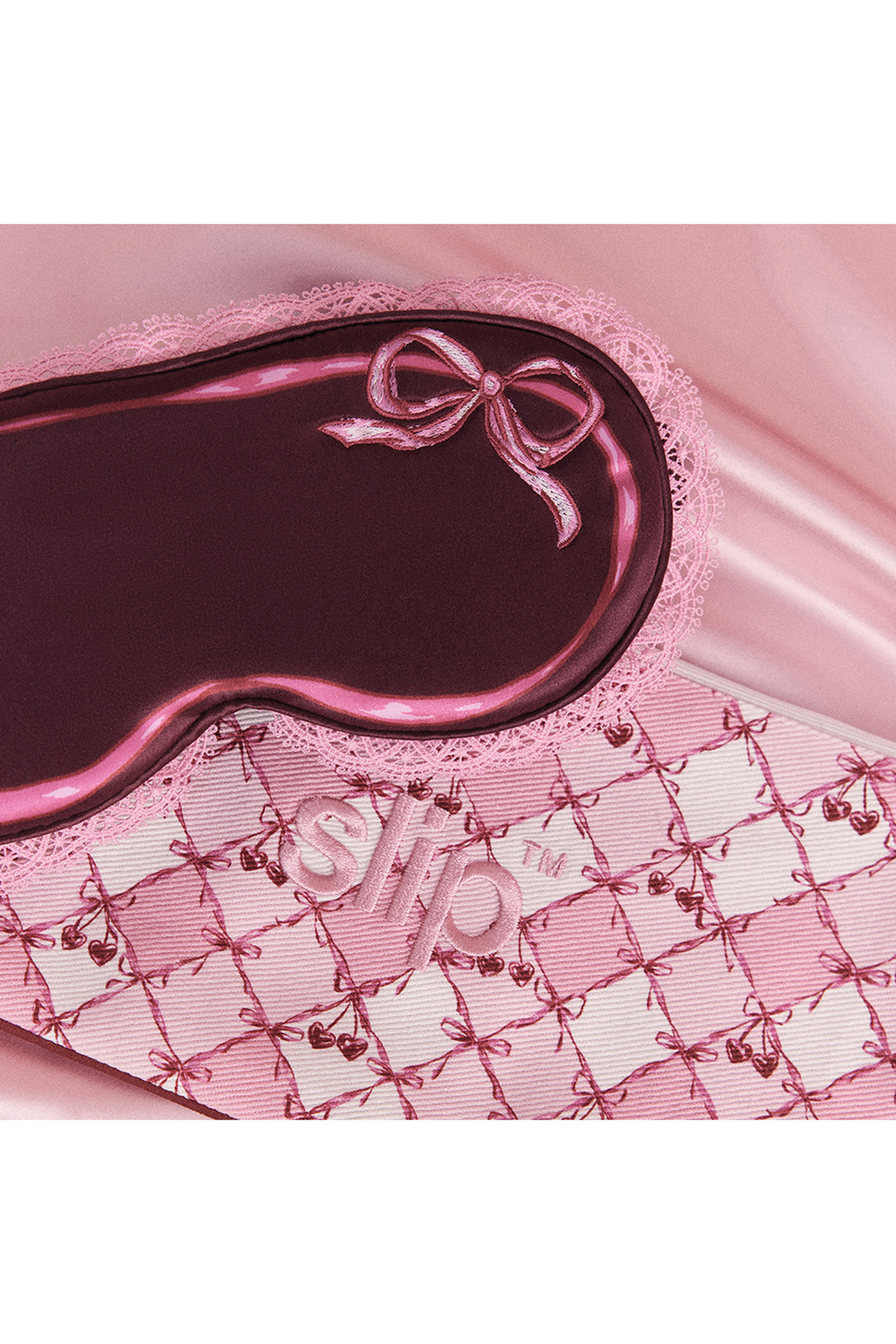 مجموعة هدية كيوتي باي لوفلي لاشيس