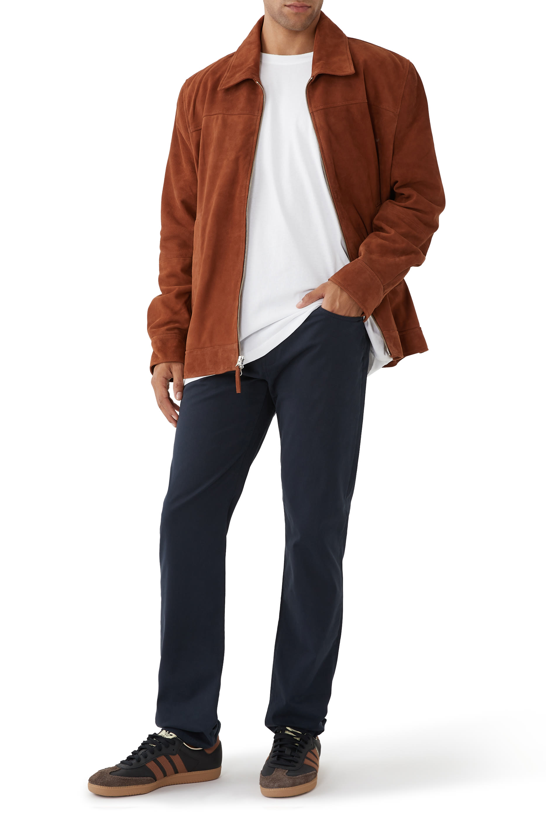 تيشيرت بشعار الماركة