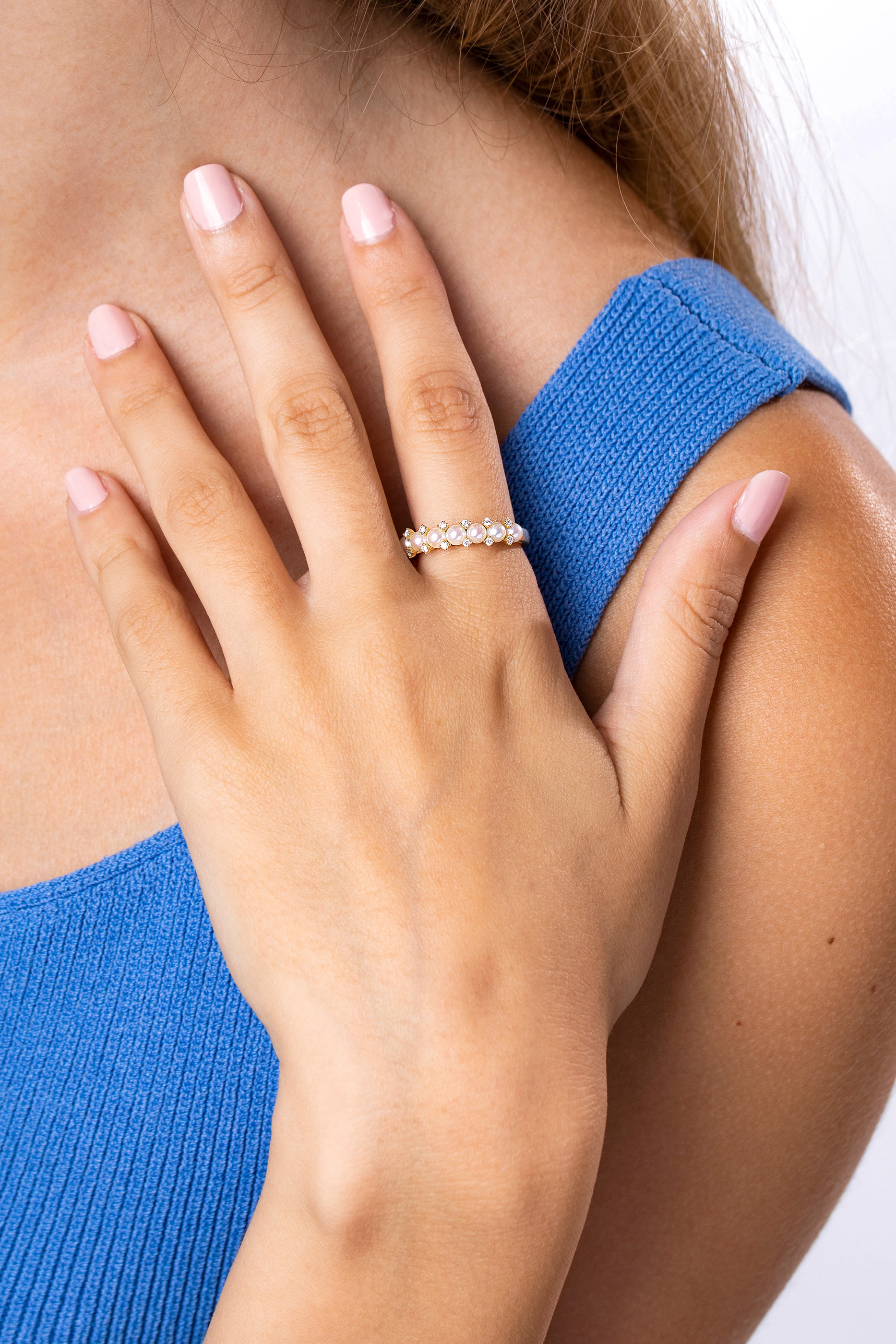 خاتم اكليبس مرصع بالماس واللؤلؤ ذهب أصفر عيار 18